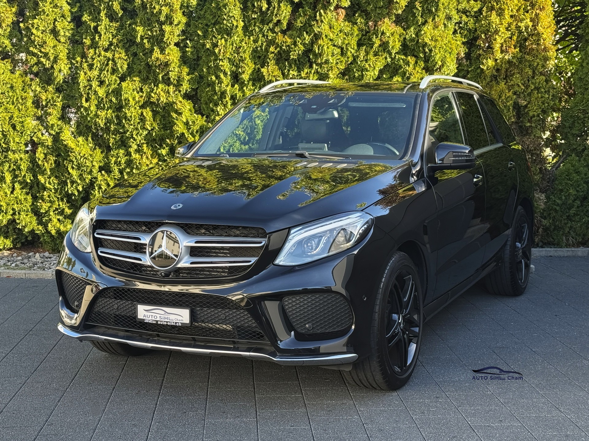 MERCEDES-BENZ GLE 350 d 4Matic 9G-Tronic / Gratis Service-image-0