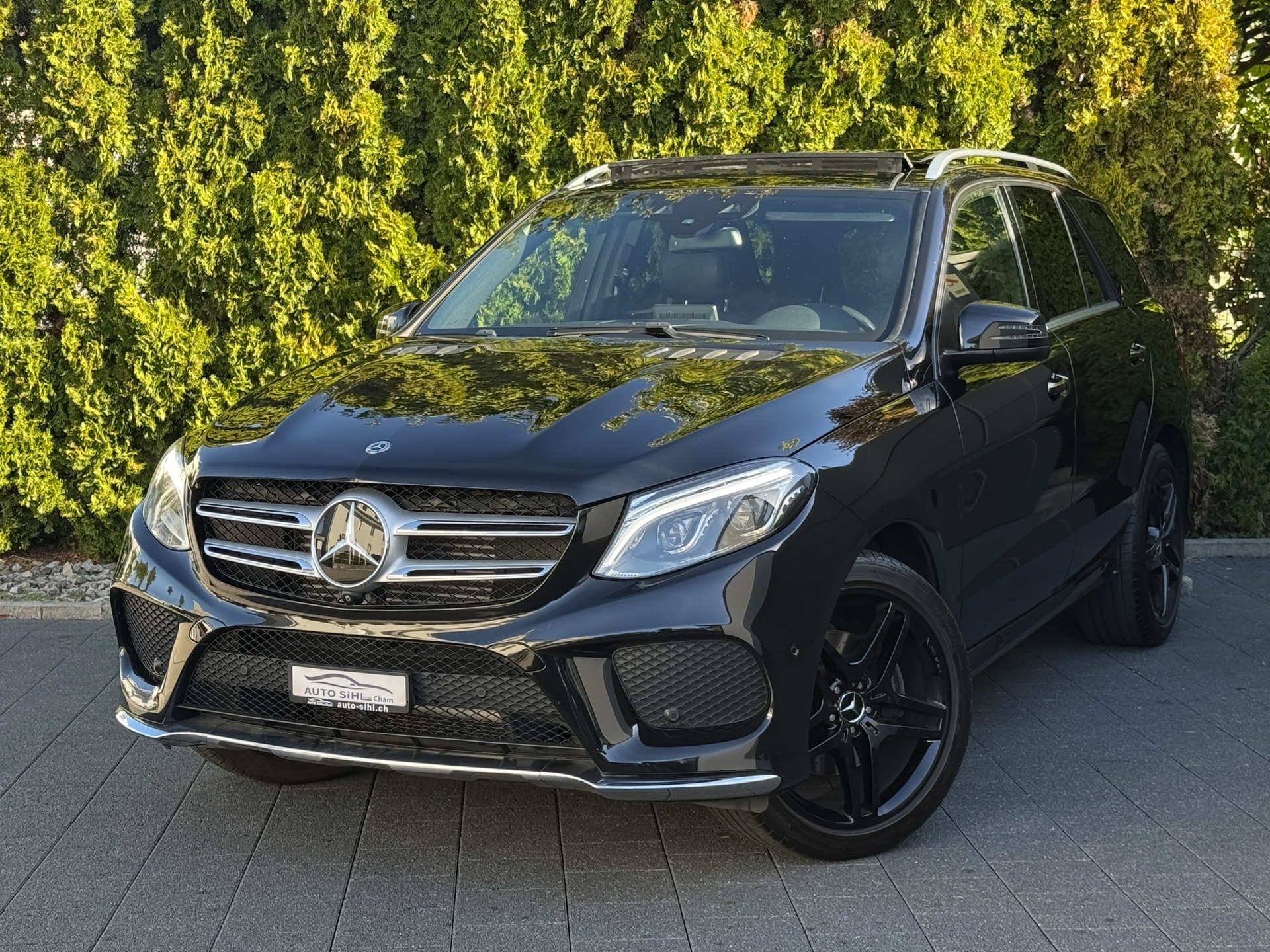 MERCEDES-BENZ GLE 350 d 4Matic 9G-Tronic / Gratis Service-image-2