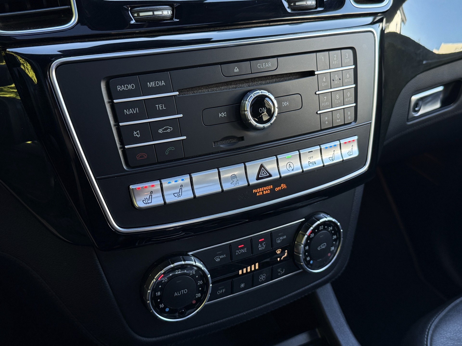 MERCEDES-BENZ GLE 350 d 4Matic 9G-Tronic / Gratis Service-image-21