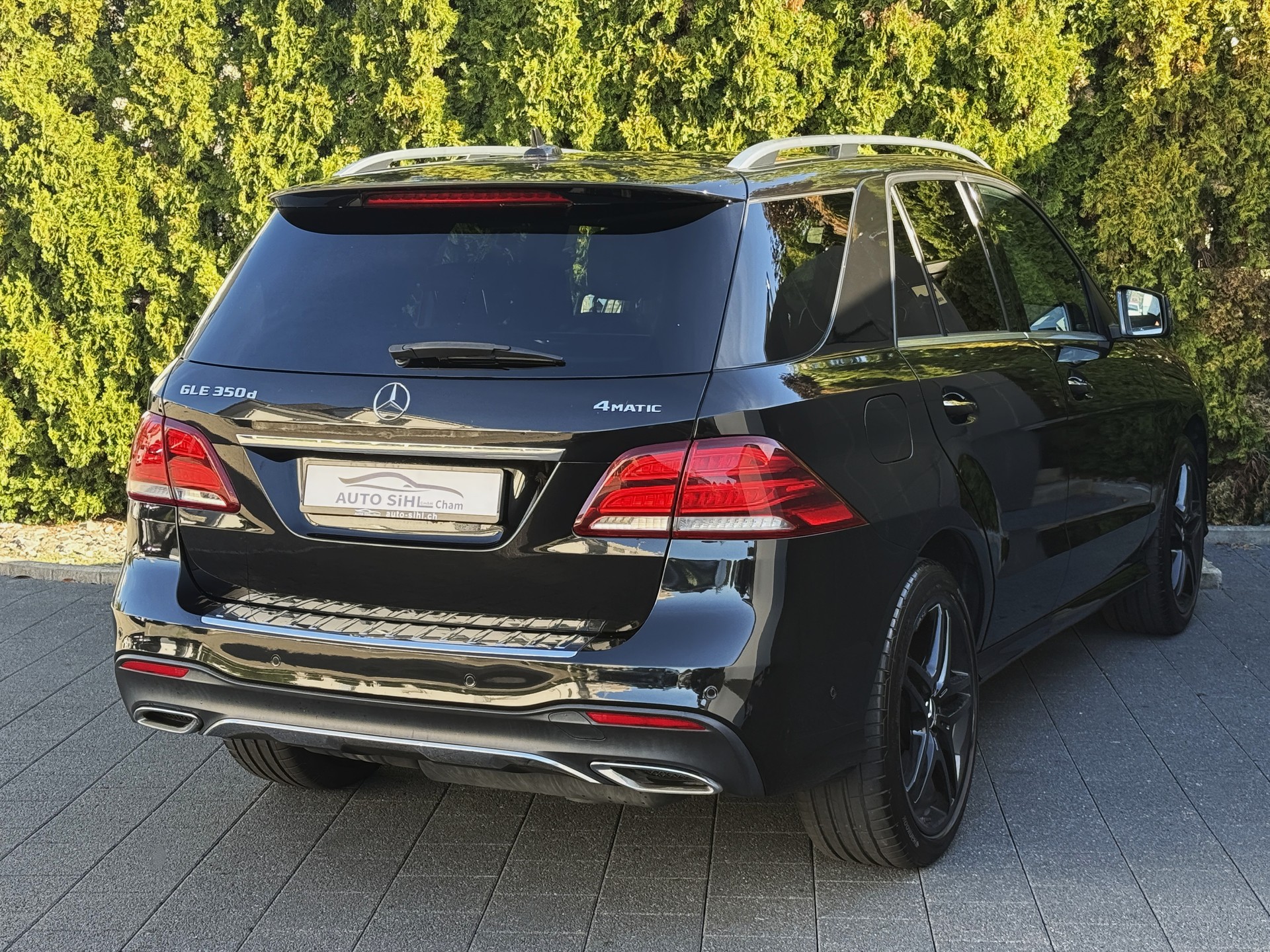 MERCEDES-BENZ GLE 350 d 4Matic 9G-Tronic / Gratis Service-image-14