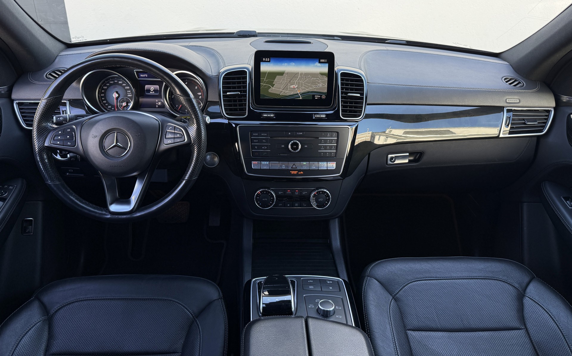 MERCEDES-BENZ GLE 350 d 4Matic 9G-Tronic / Gratis Service-image-23