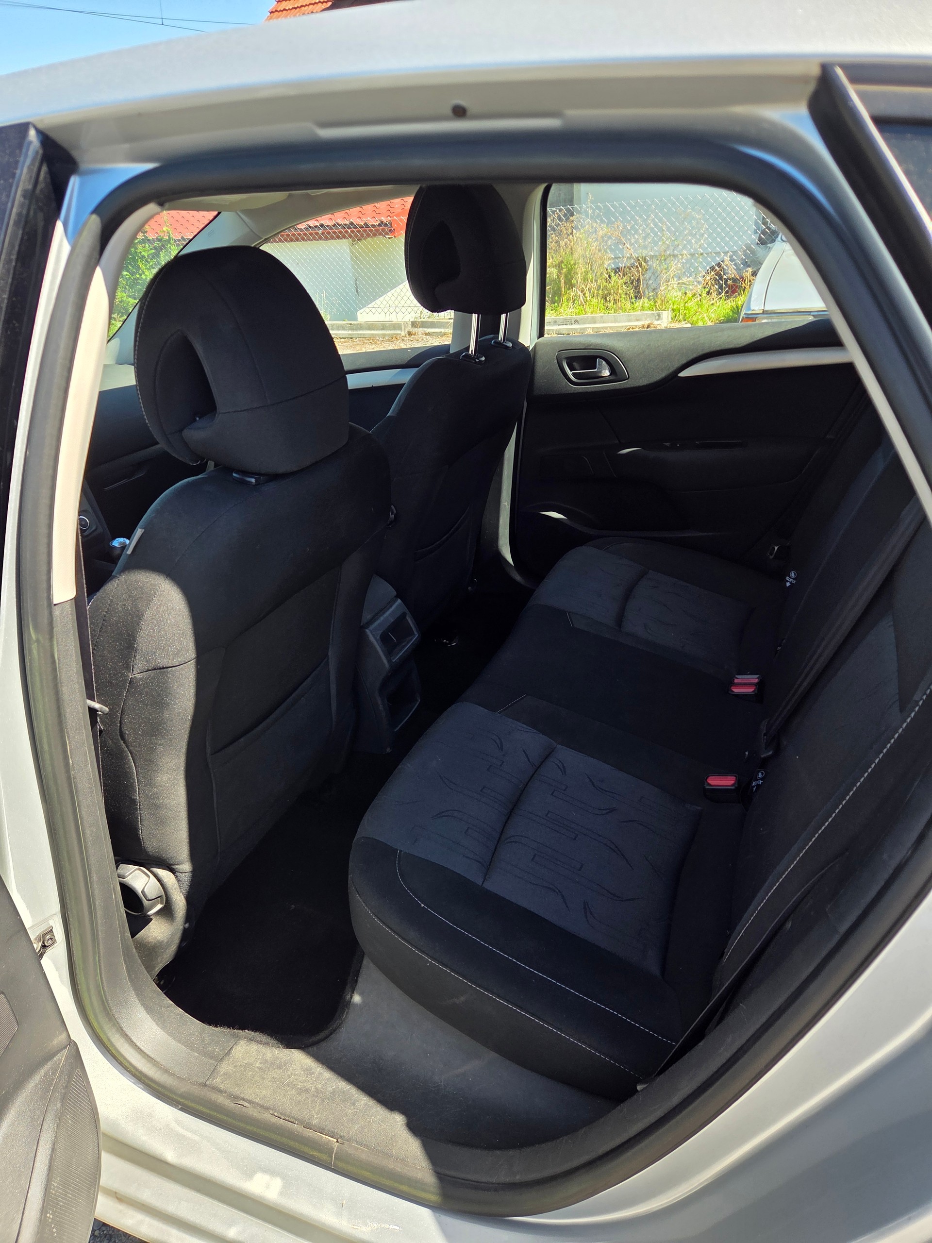 CITROEN C4 Berline 1.6 VTi Exclusive-image-5