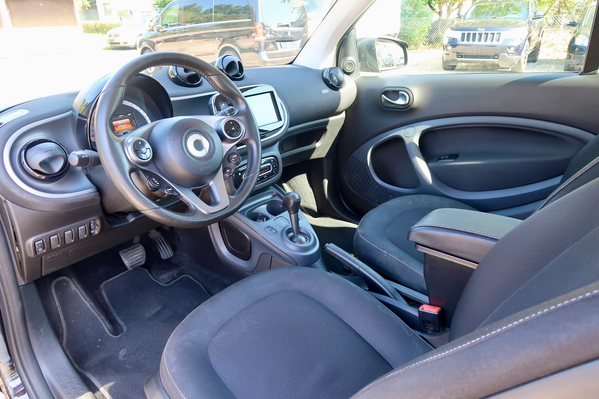 SMART fortwo passion twinmatic-image-8