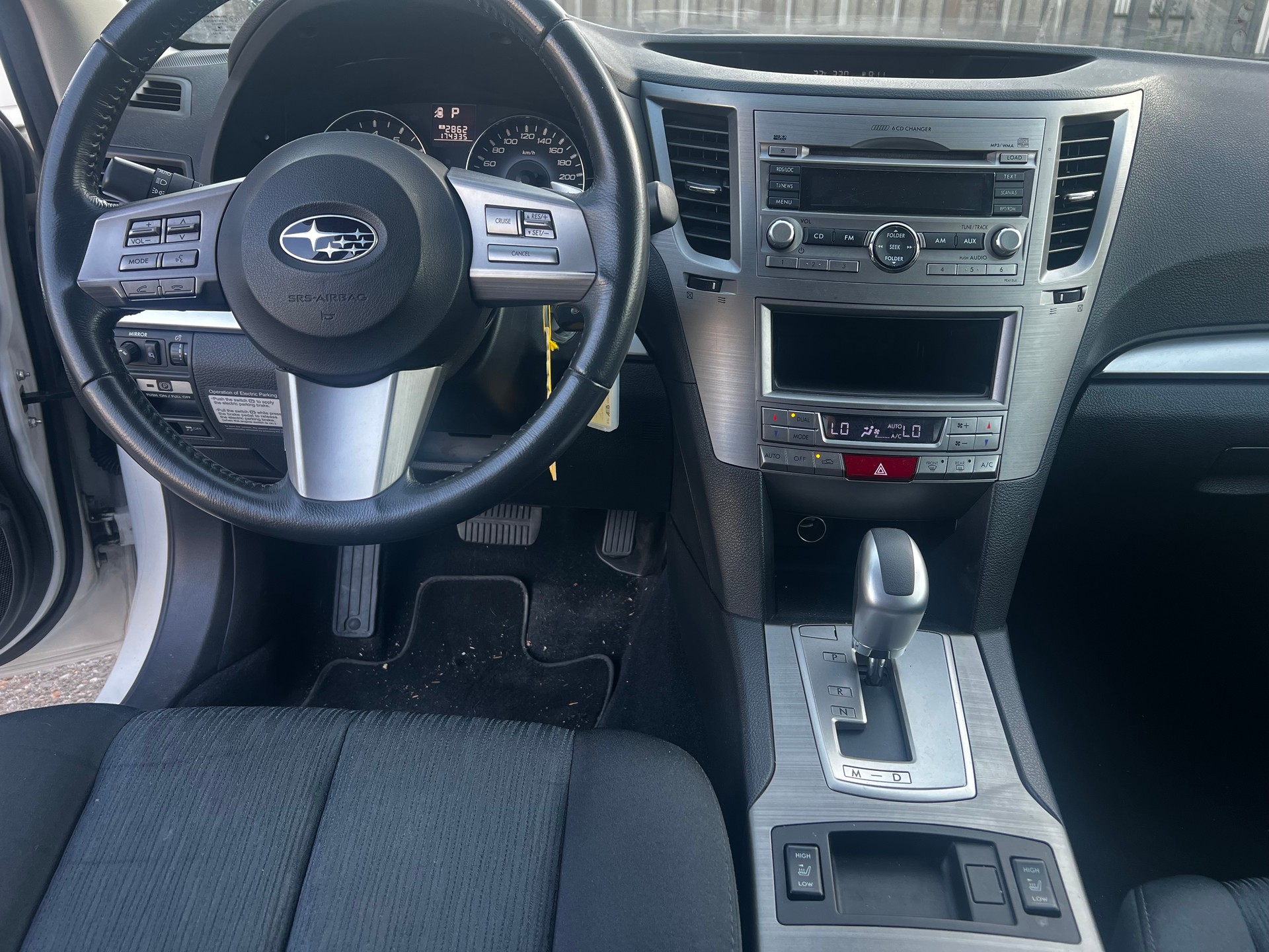 SUBARU Legacy 2.0i Swiss AWD Lineartronic-image-6