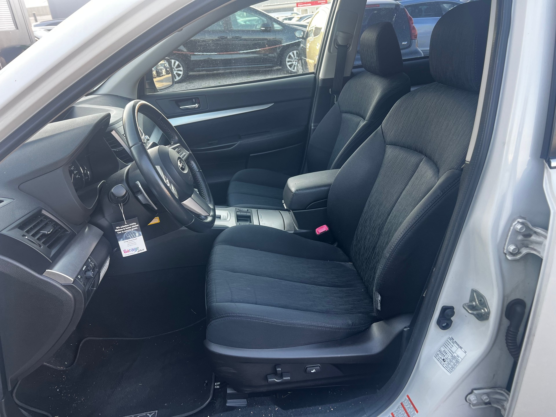 SUBARU Legacy 2.0i Swiss AWD Lineartronic-image-8