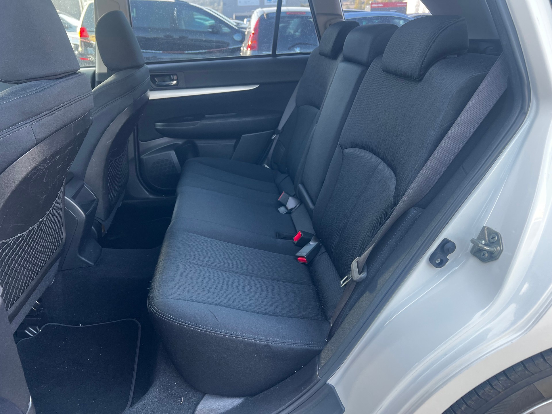 SUBARU Legacy 2.0i Swiss AWD Lineartronic-image-7