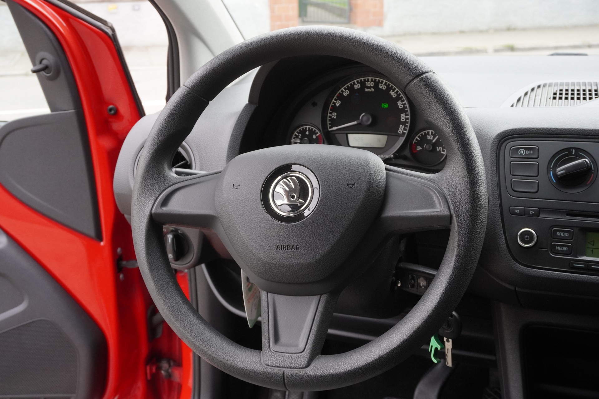 SKODA Citigo 1.0 G-tec Active ASG-image-9