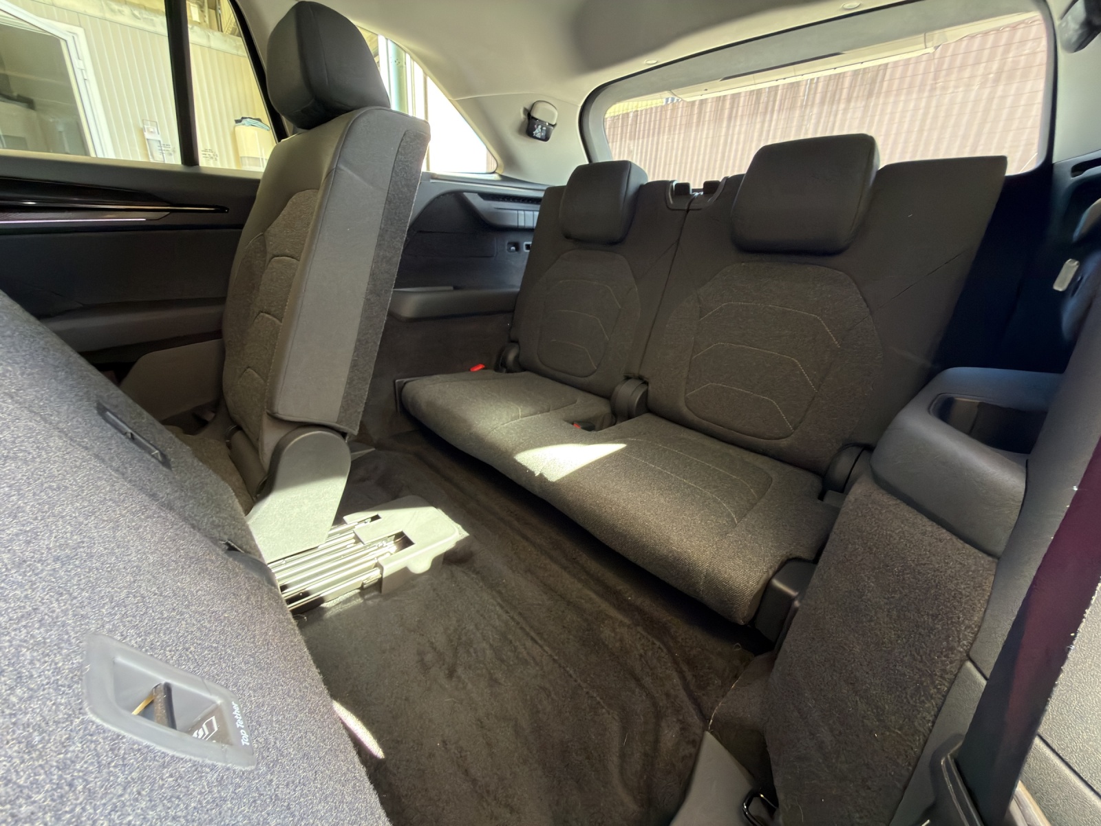 SKODA Kodiaq 2.0 TDI Selection 4x4 - Anhängekupplung - 7-Sitzer - Head-up Display - 360°Kamera-image-11
