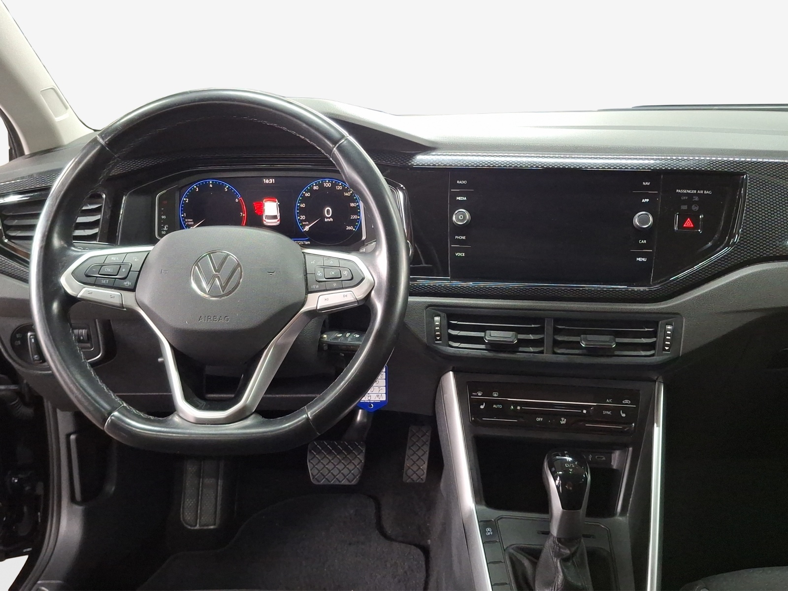VW Polo 1.0 TSI Life DSG-image-10