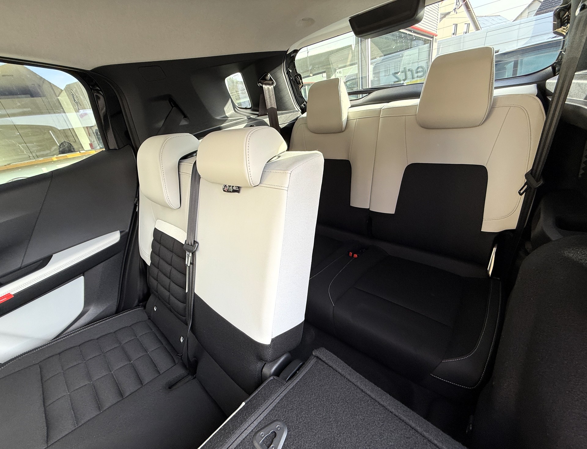CITROEN C3 Aircross 1.2 MHEV Max-image-7