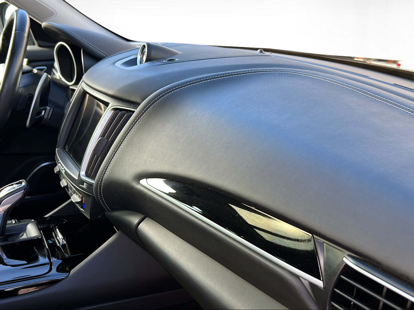 MASERATI Levante 3.0 V6 GranSport Automatica-image-9