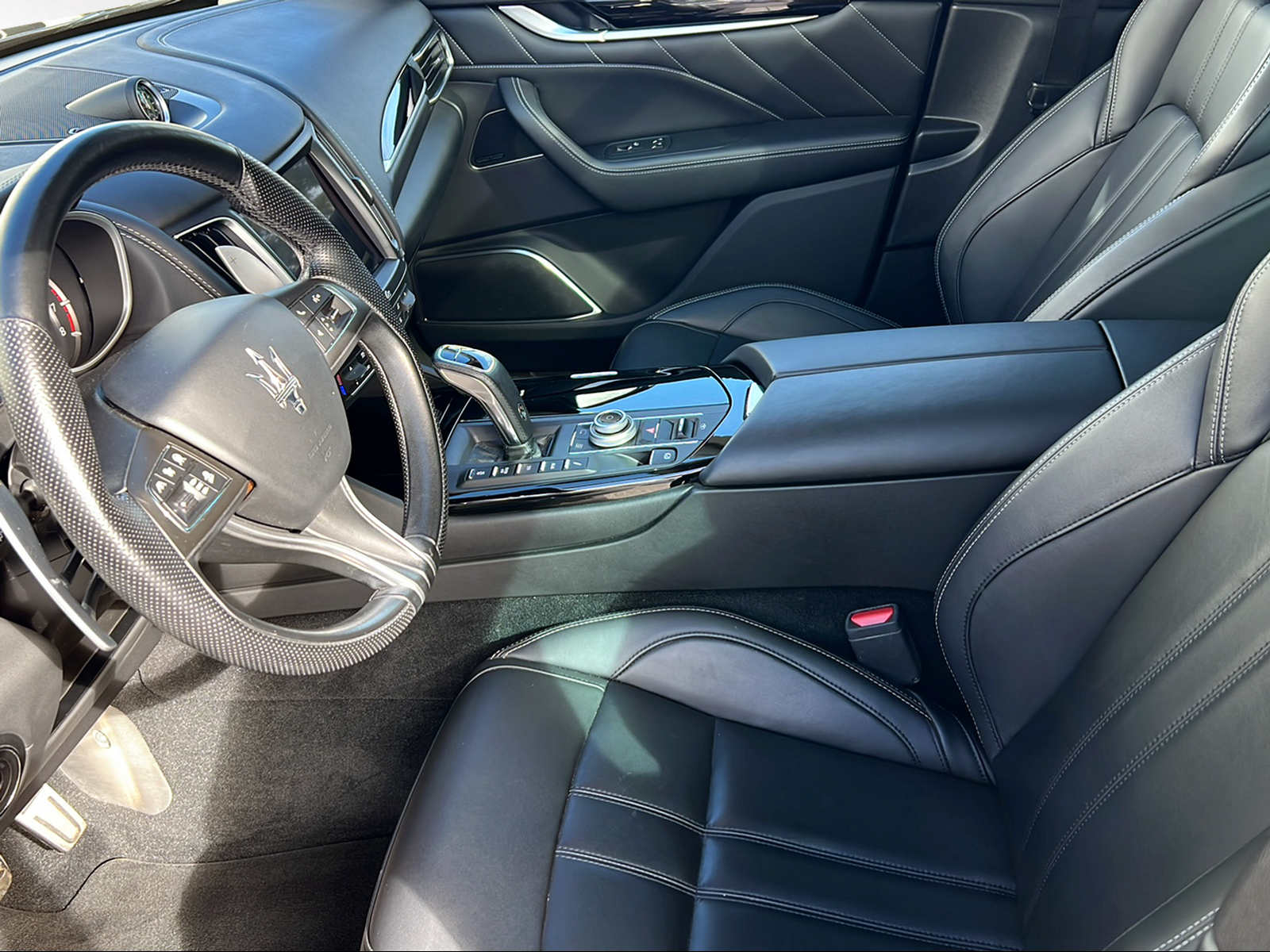 MASERATI Levante 3.0 V6 GranSport Automatica-image-3