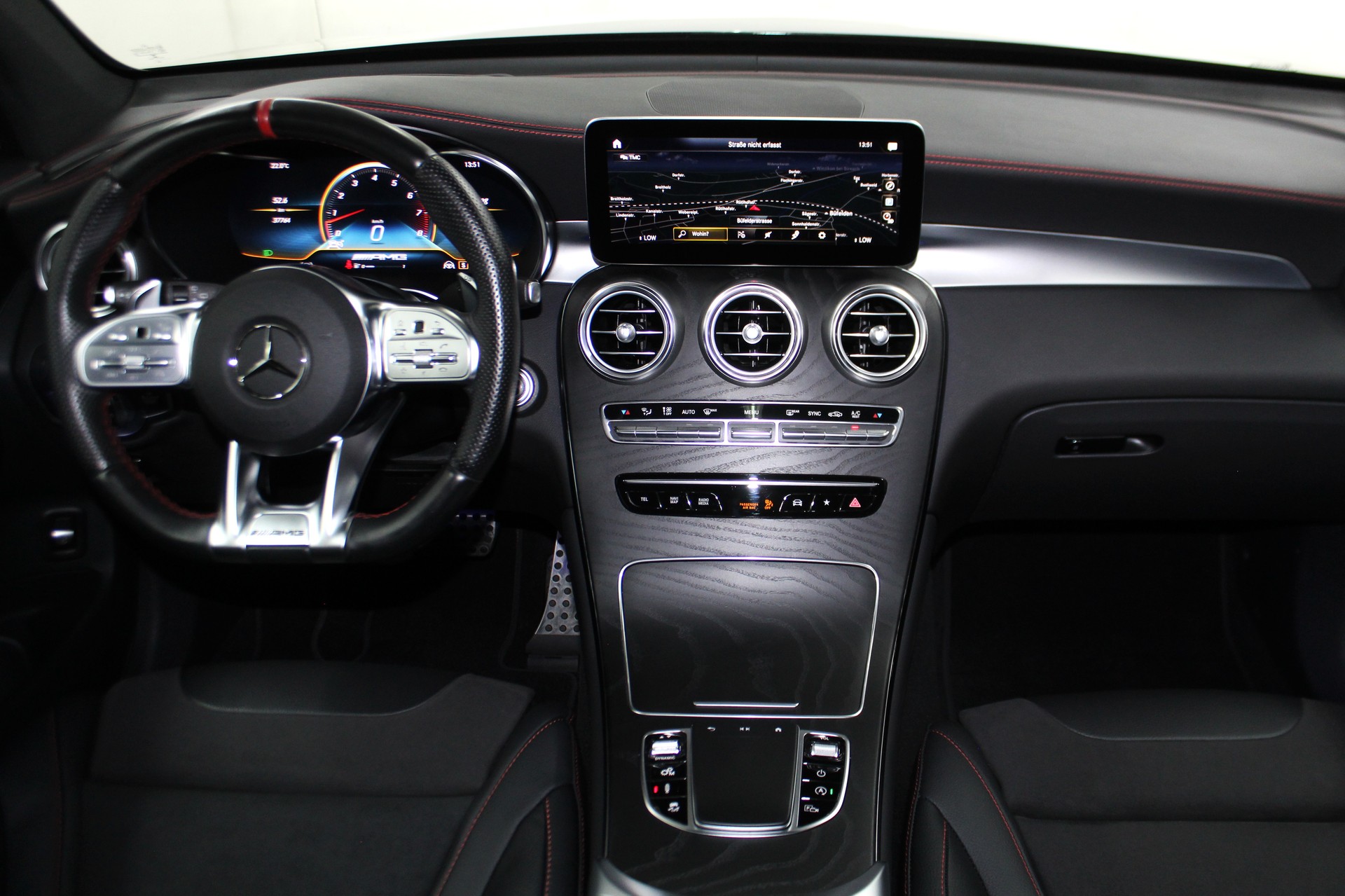 MERCEDES-BENZ GLC 43 AMG 4Matic 9G-Tronic Premium-Plus-Paket / AHK / CH-Fahrzeug-image-12