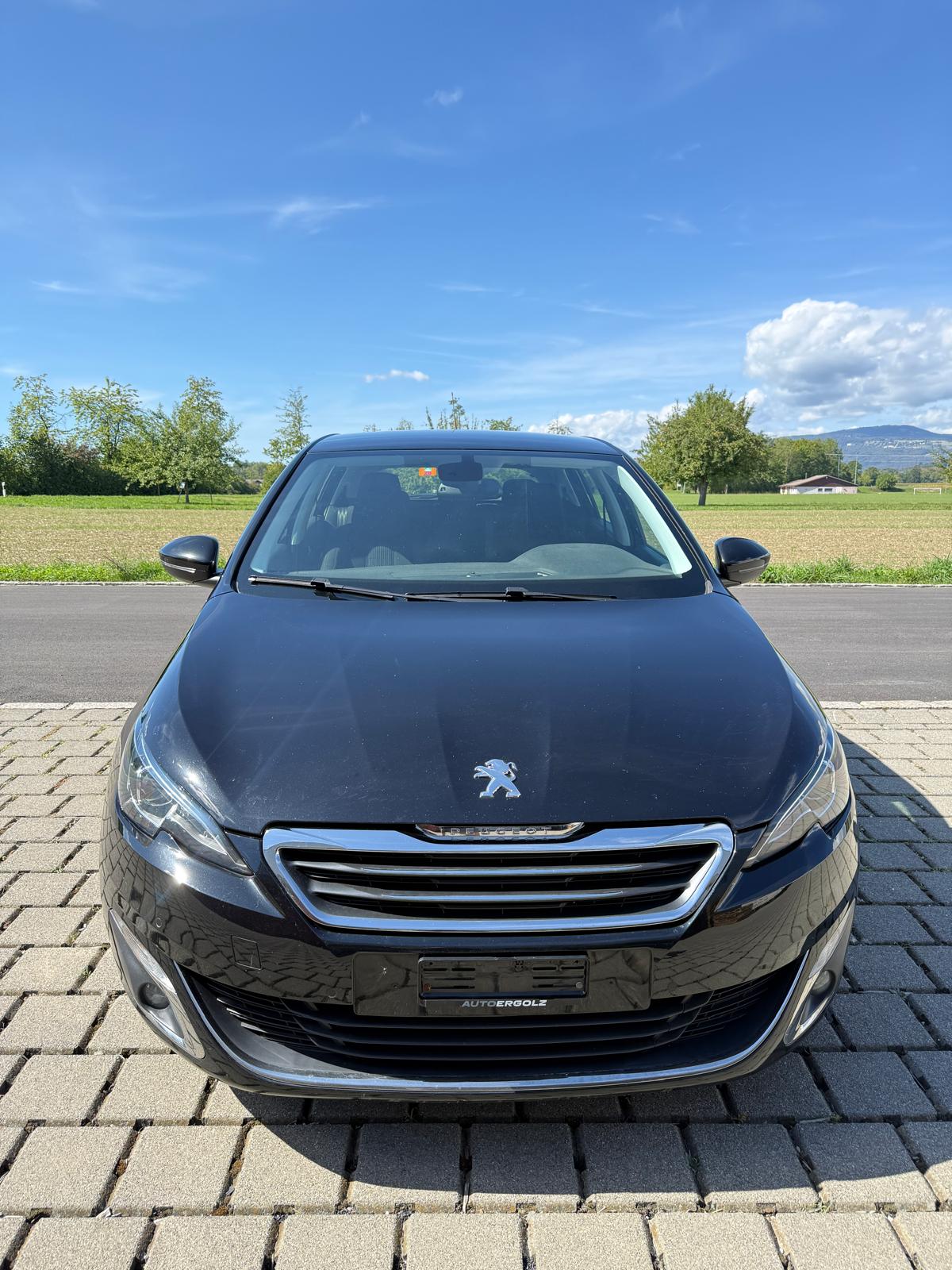 PEUGEOT 308 1.2 THP Style Automatic