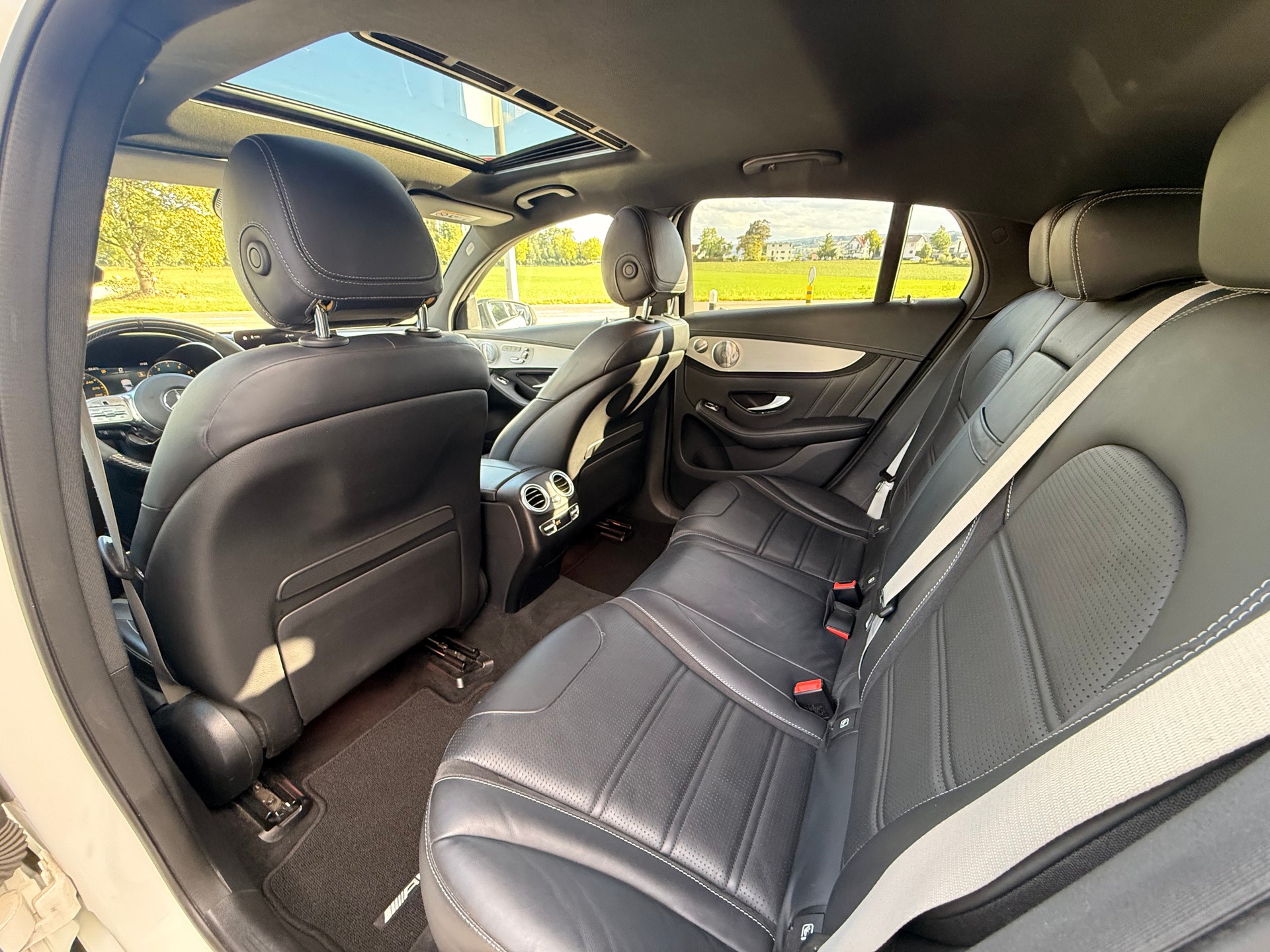 MERCEDES-BENZ GLC Coupé 63 S AMG 4Matic 9G-Tronic-image-5