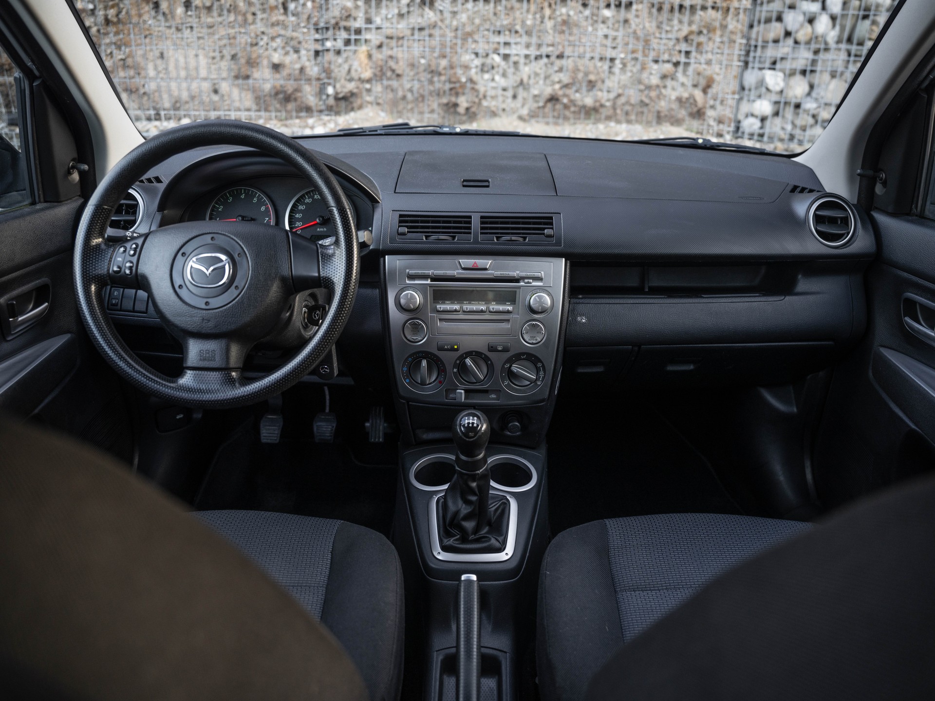 MAZDA 2 1.4i 16V Sport-image-13