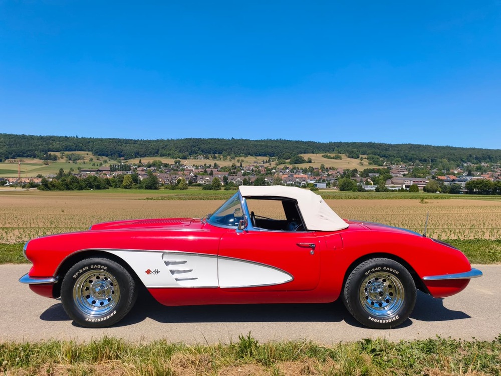 CHEVROLET Corvette C1-image-3