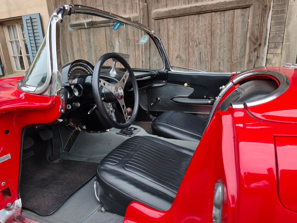 CHEVROLET Corvette C1-image-4