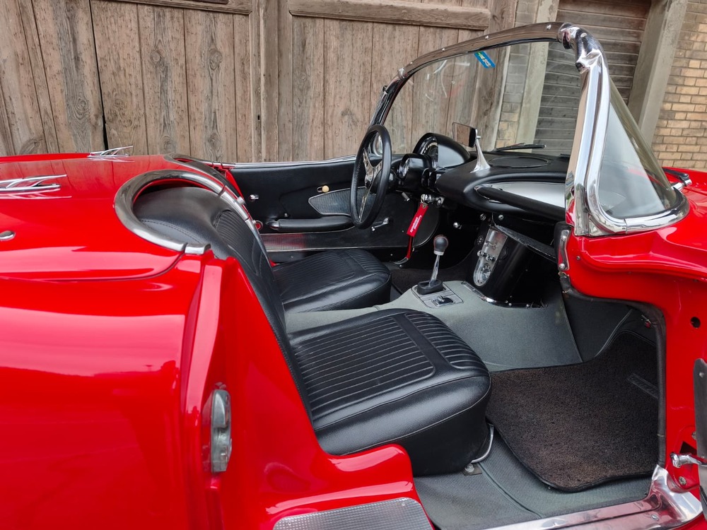 CHEVROLET Corvette C1-image-6