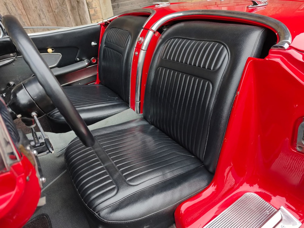 CHEVROLET Corvette C1-image-5