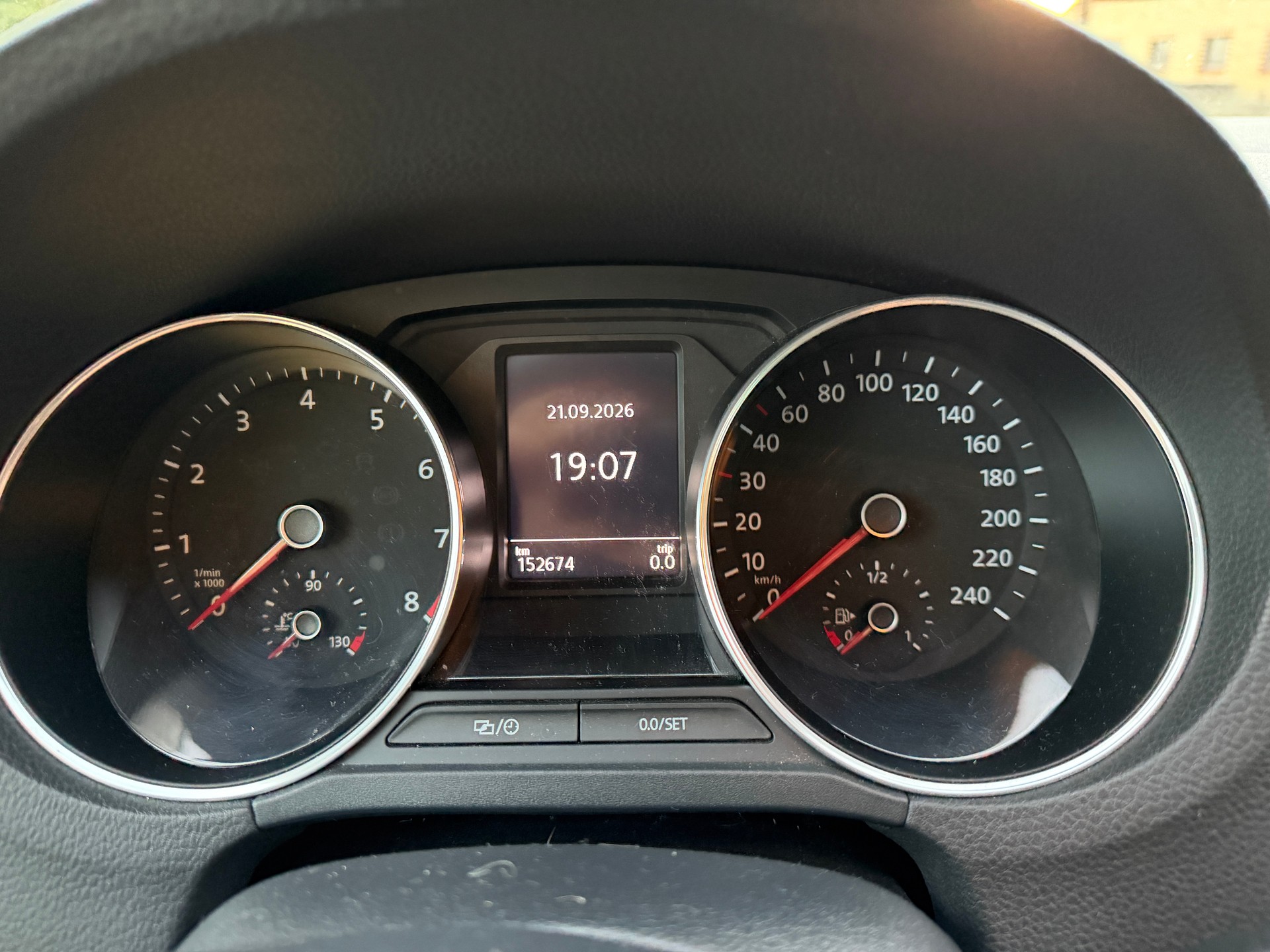 VW Polo 1.2 TSI BMT Comfortline DSG-image-9