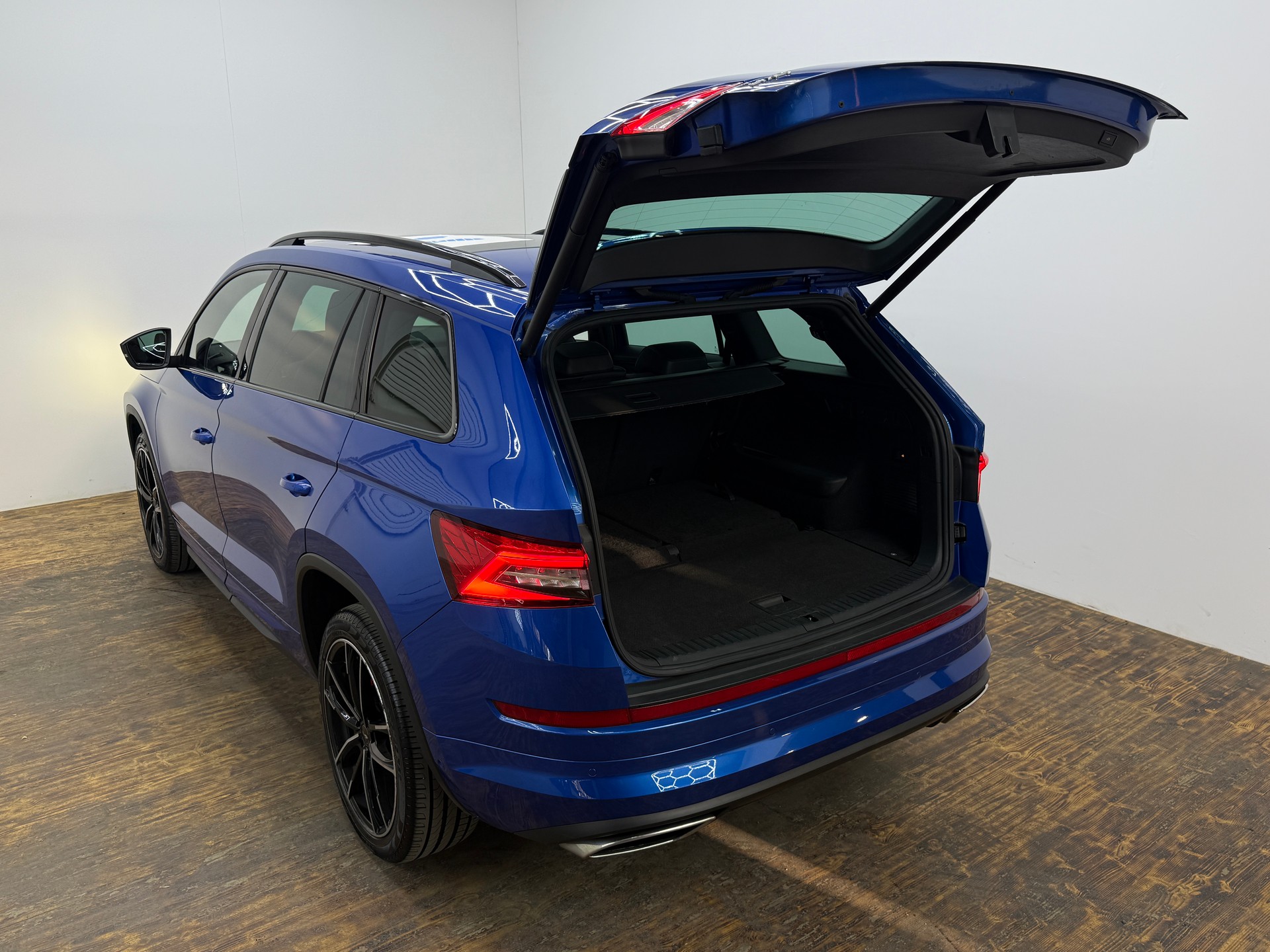SKODA Kodiaq 2.0 Bi-TDI SCR RS 4x4 DSG-image-24