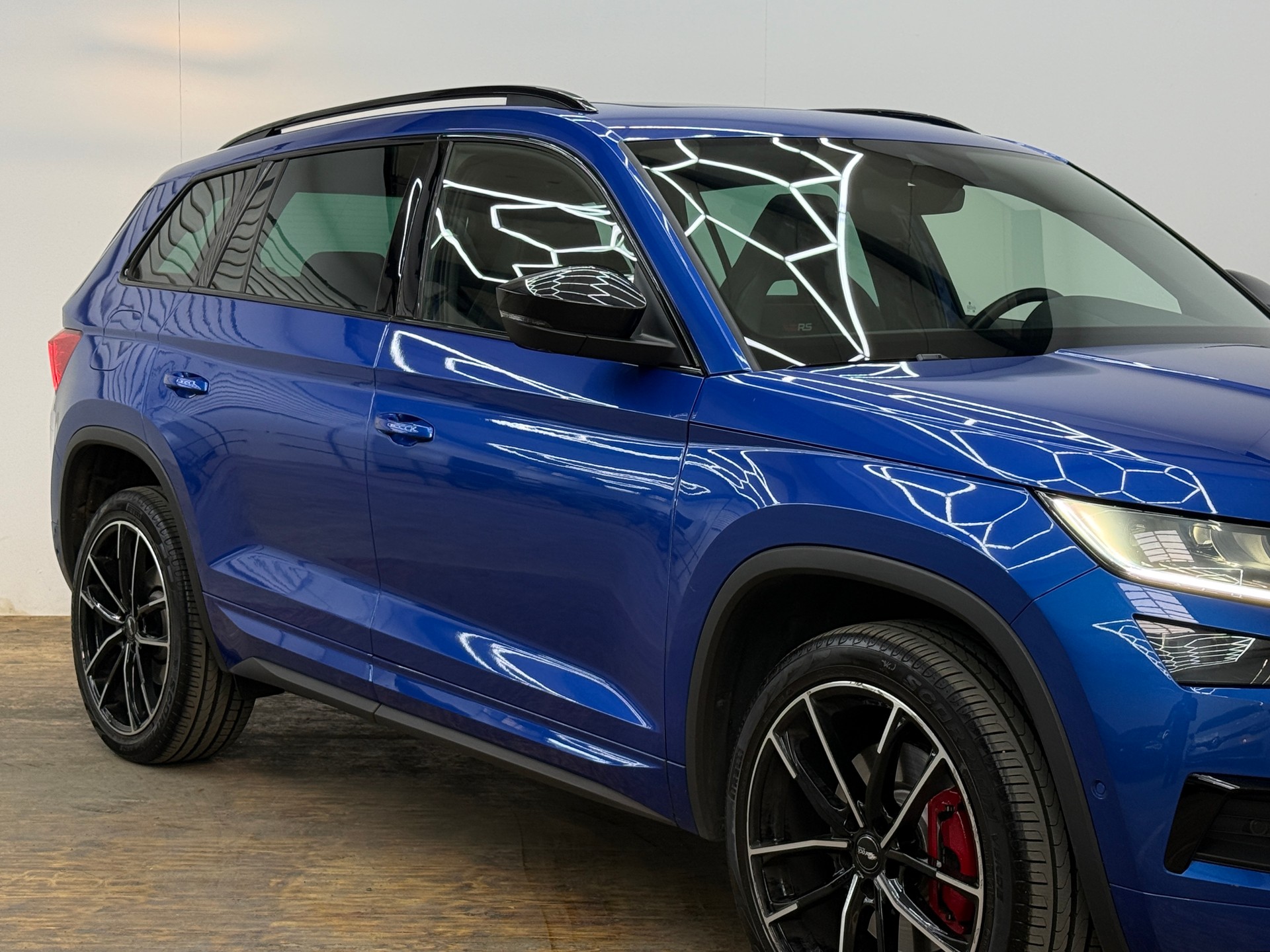SKODA Kodiaq 2.0 Bi-TDI SCR RS 4x4 DSG-image-16