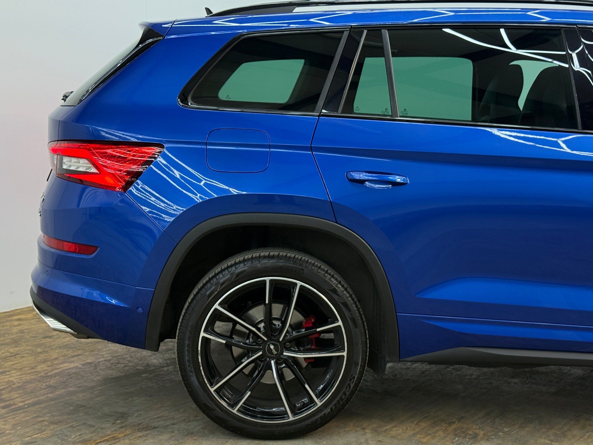 SKODA Kodiaq 2.0 Bi-TDI SCR RS 4x4 DSG-image-15