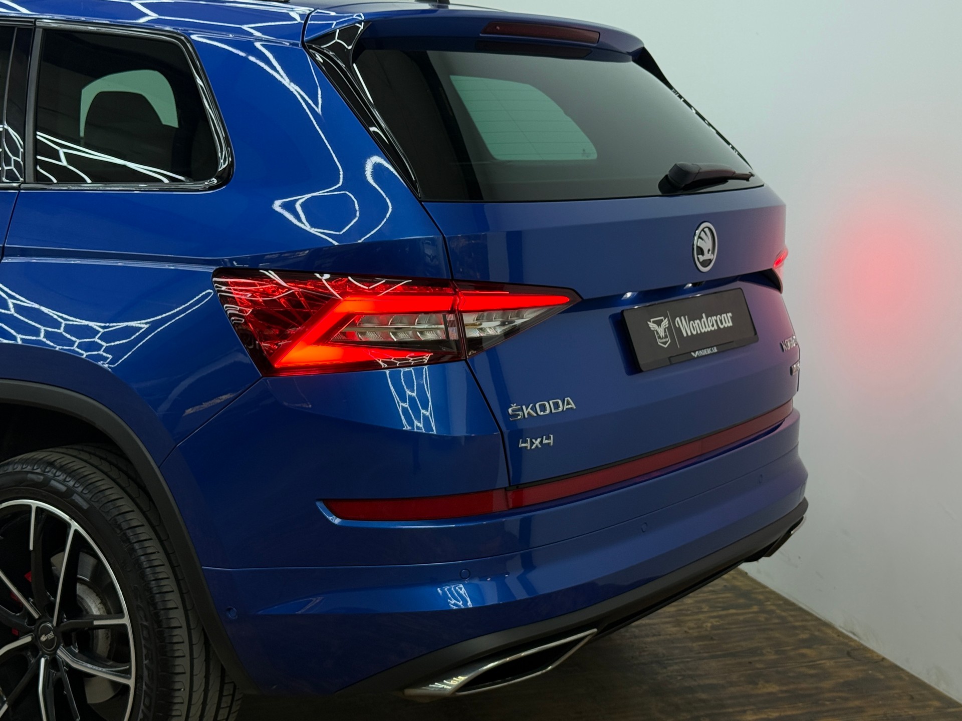 SKODA Kodiaq 2.0 Bi-TDI SCR RS 4x4 DSG-image-10