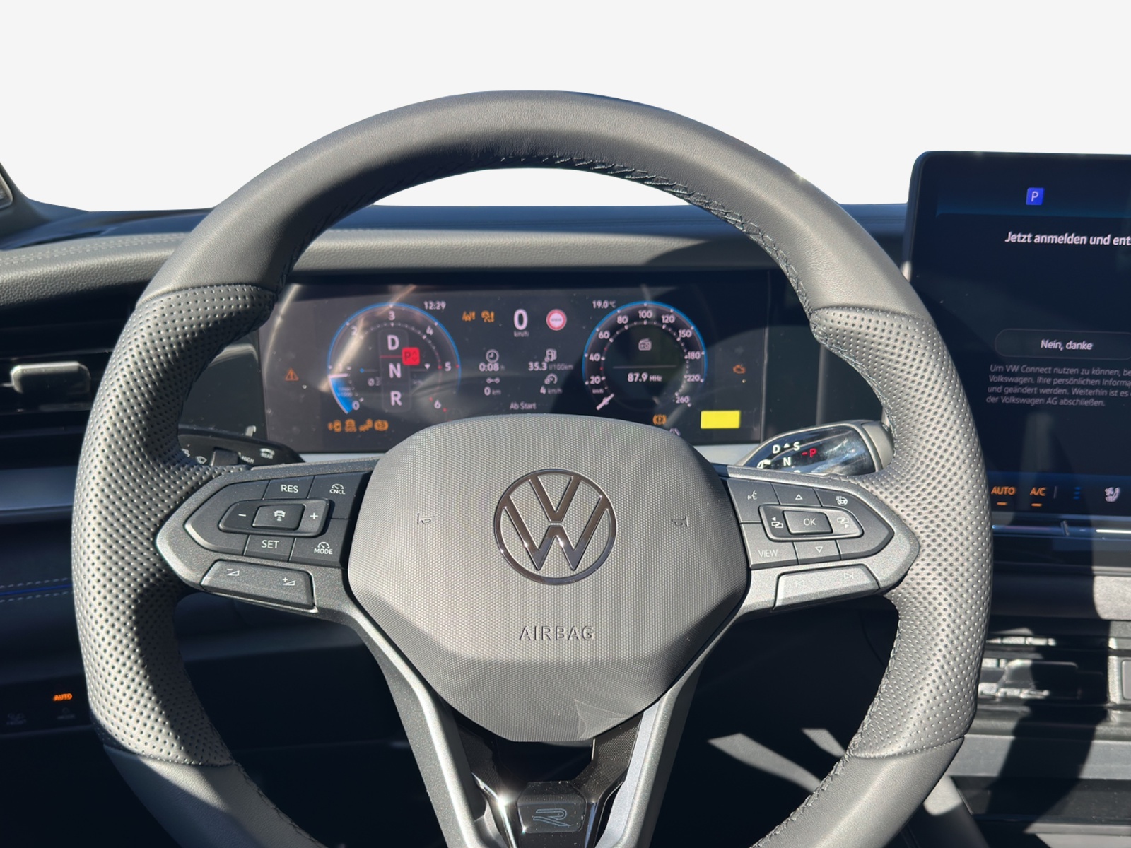 VW Tayron 2.0 TDI SCR R-Line 4Motion DSG-image-9