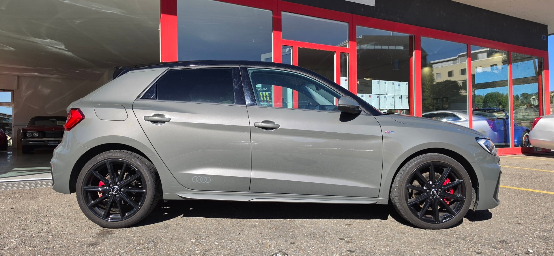 AUDI A1 Sportback 40 TFSI S Line S-tronic-image-1