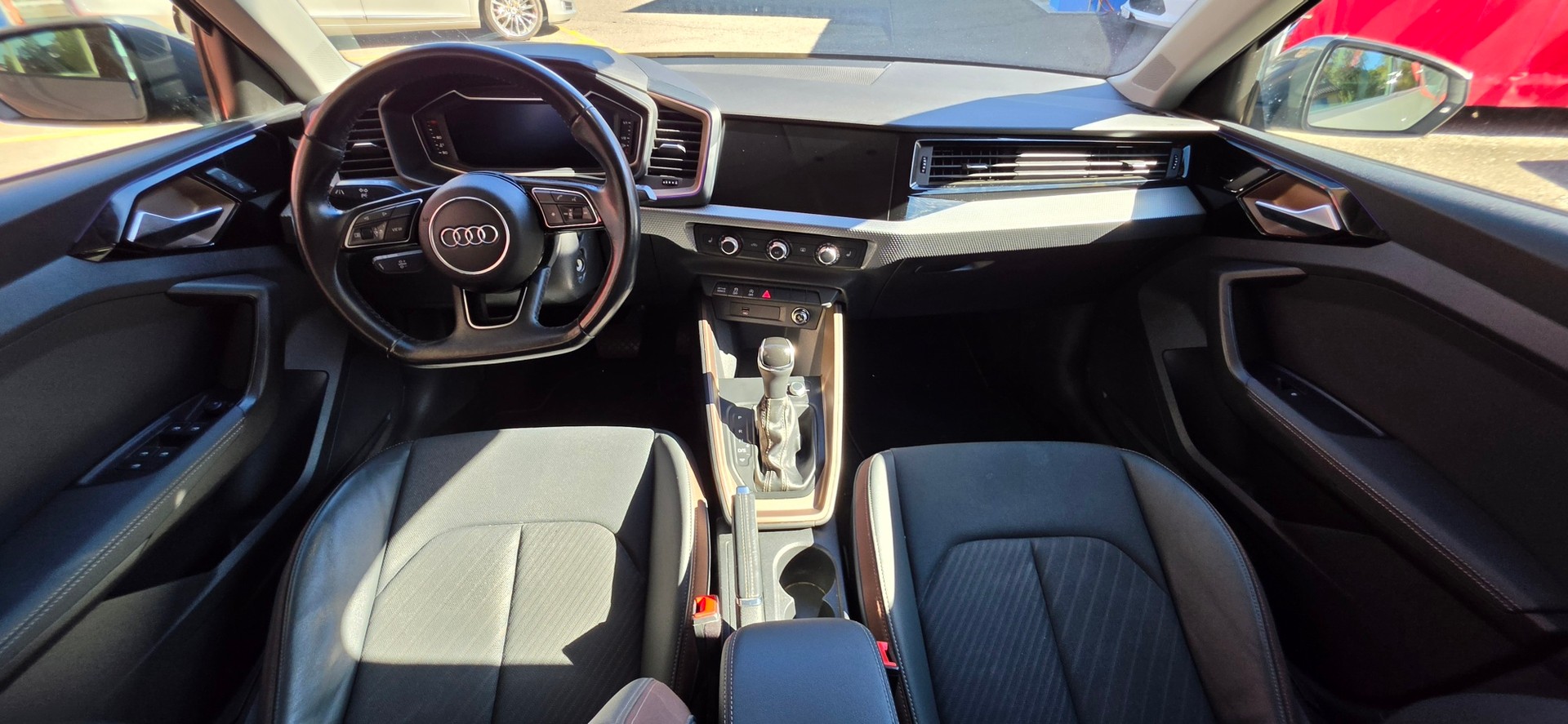 AUDI A1 Sportback 40 TFSI S Line S-tronic-image-15