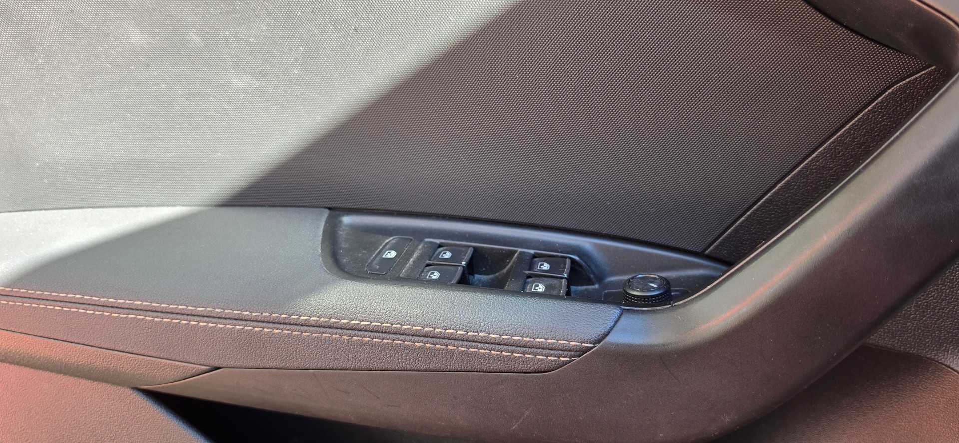 AUDI A1 Sportback 40 TFSI S Line S-tronic-image-18