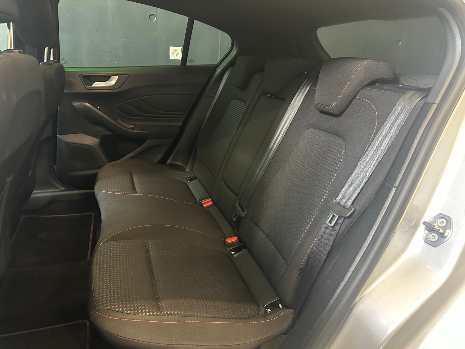 FORD Focus 1.0 MHEV ST-Line X Automat-image-10