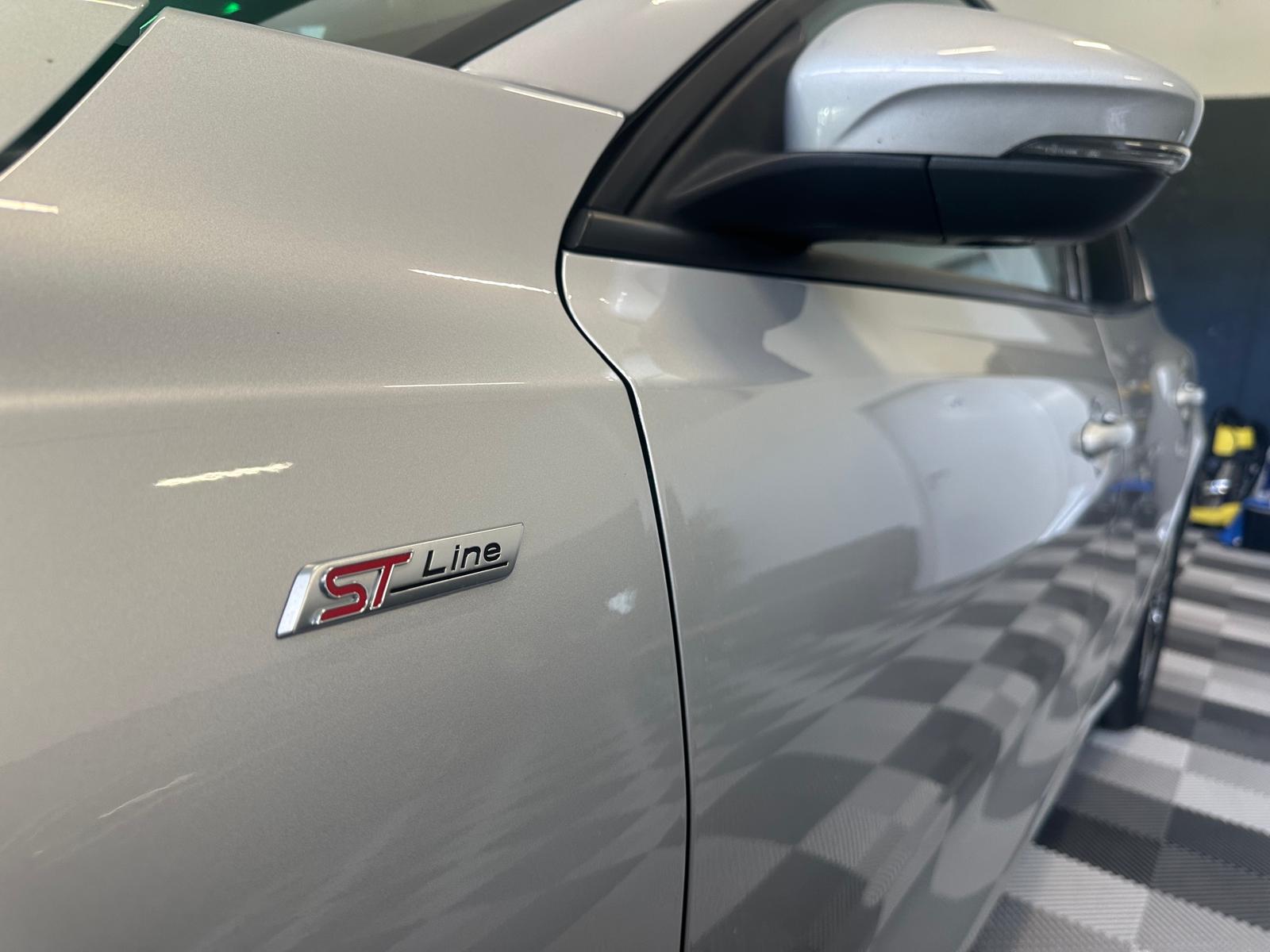 FORD Focus 1.0 MHEV ST-Line X Automat-image-25
