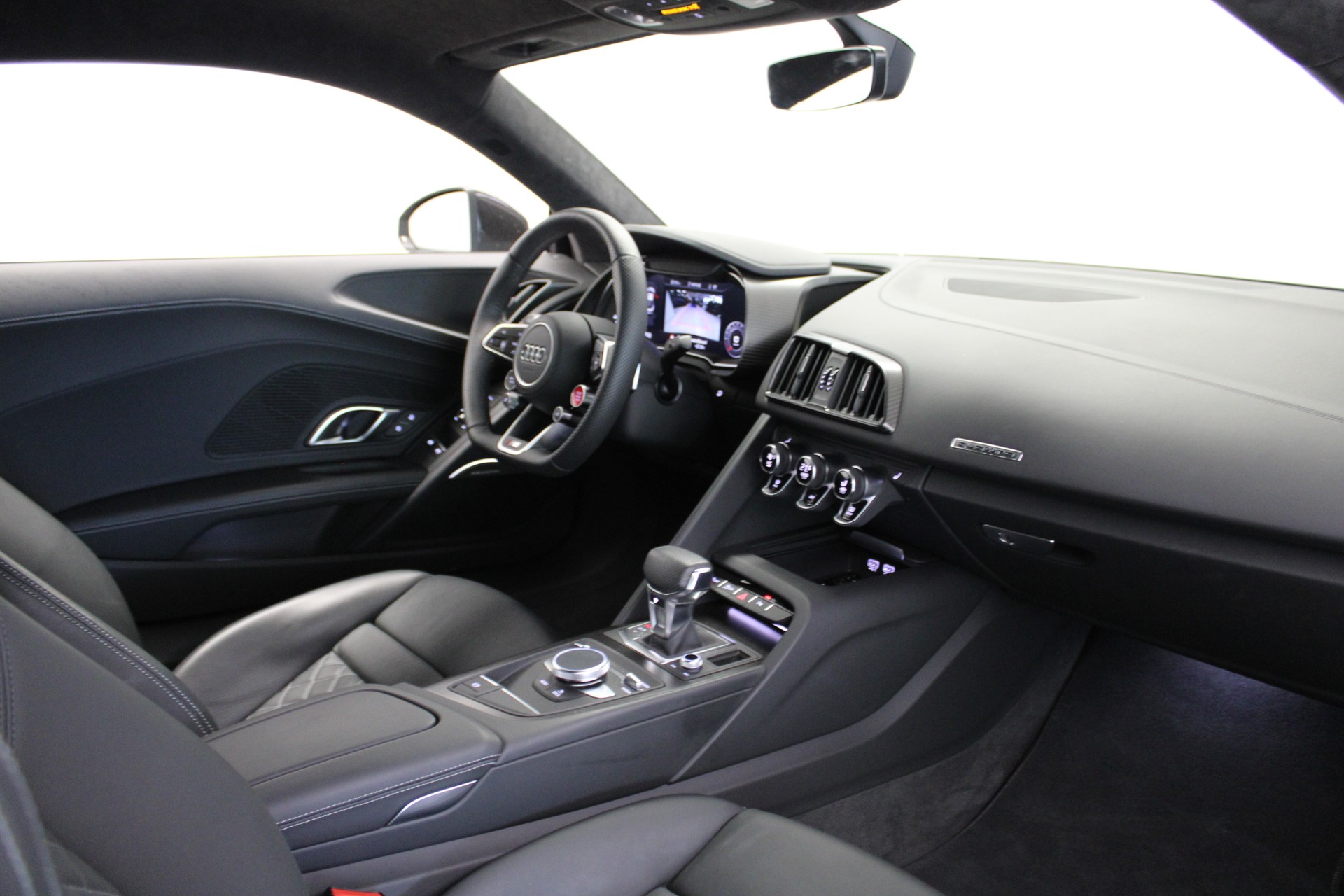 AUDI R8 Coupé performance S-Tronic-image-5