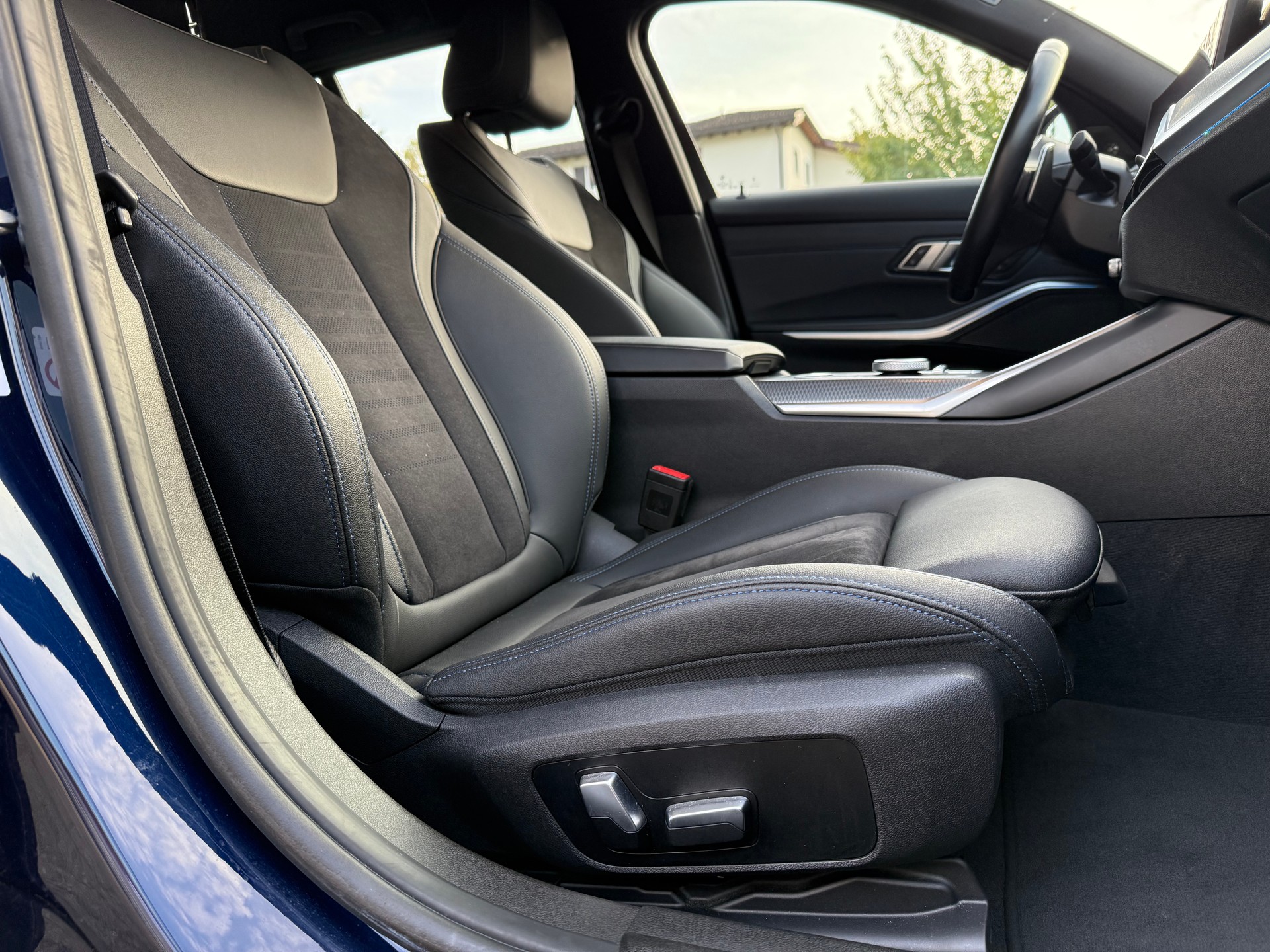 BMW M 340-image-12