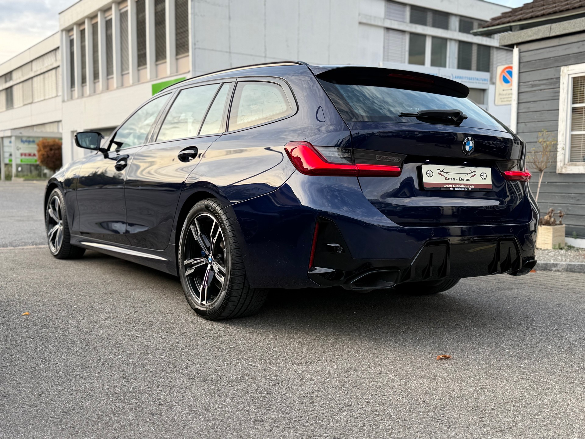 BMW M 340-image-6
