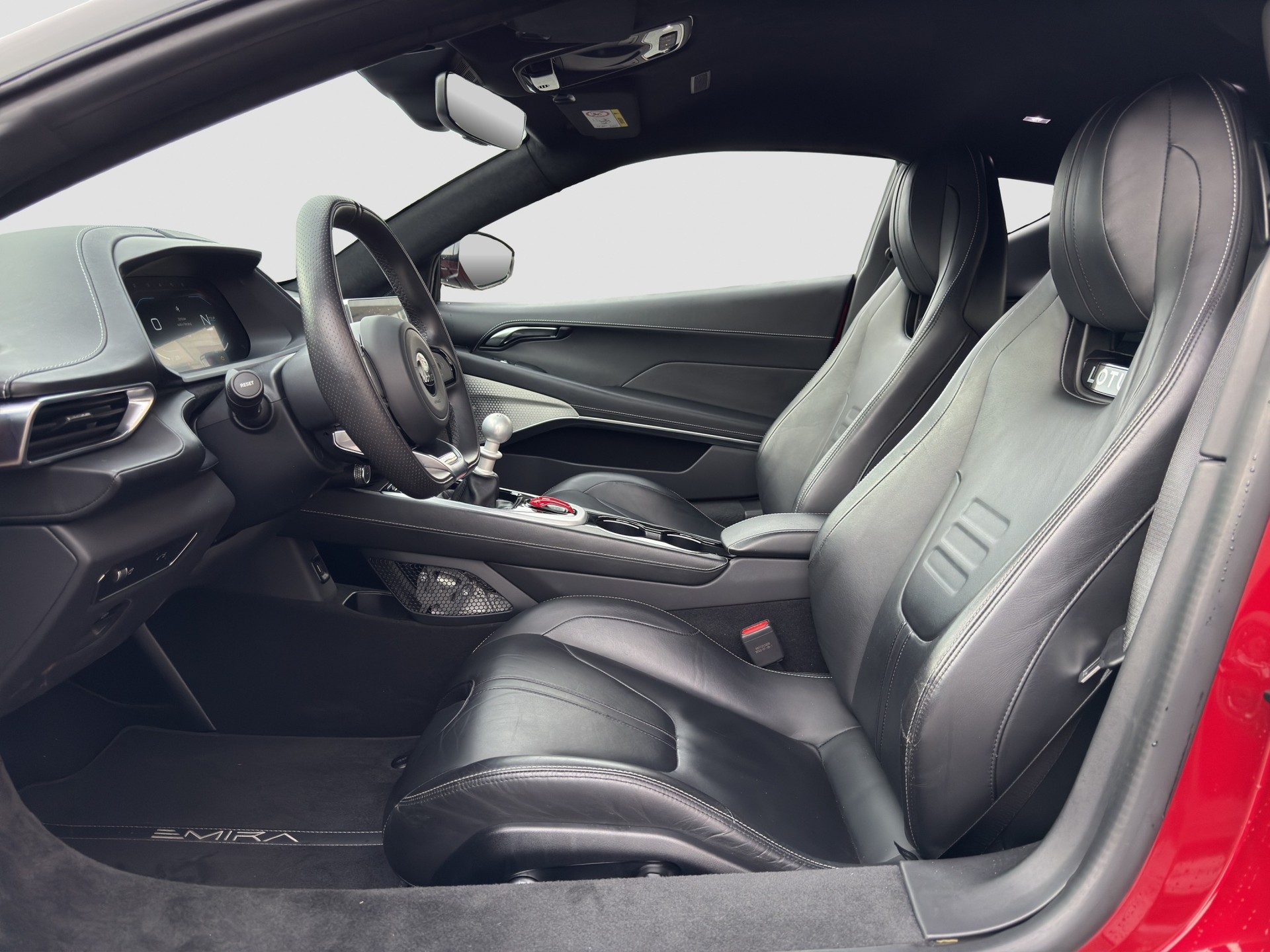 LOTUS 3.5 V6 First Edition-image-5