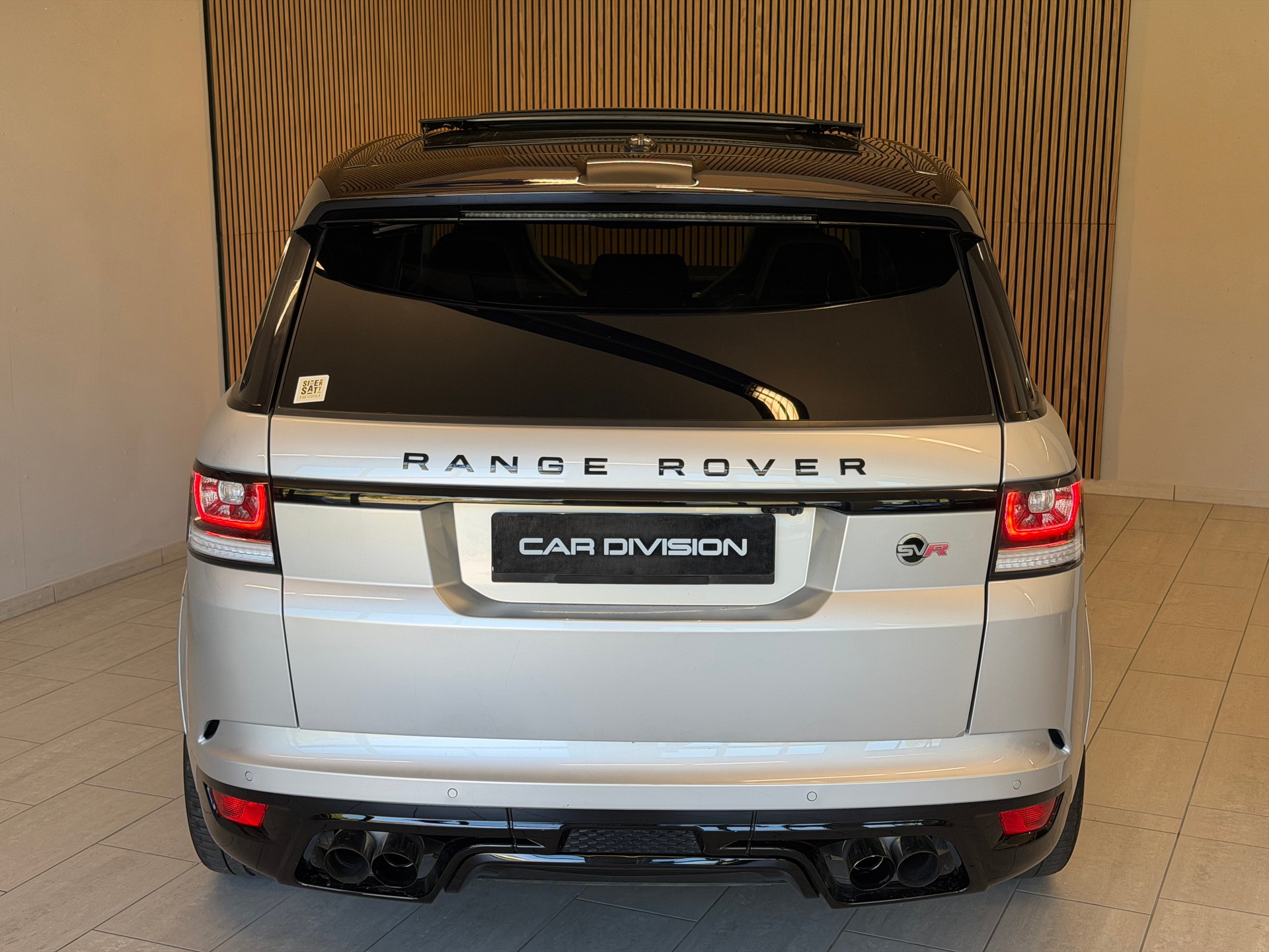 LAND ROVER Range Rover Sport 5.0 V8 SVR-image-6