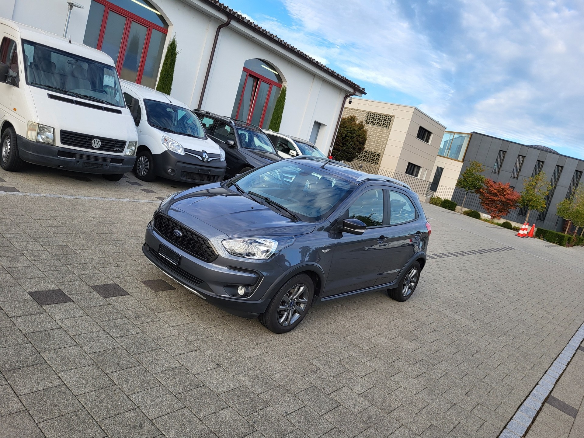 FORD KA+ 1.2 Ti-VCT Active-image-3