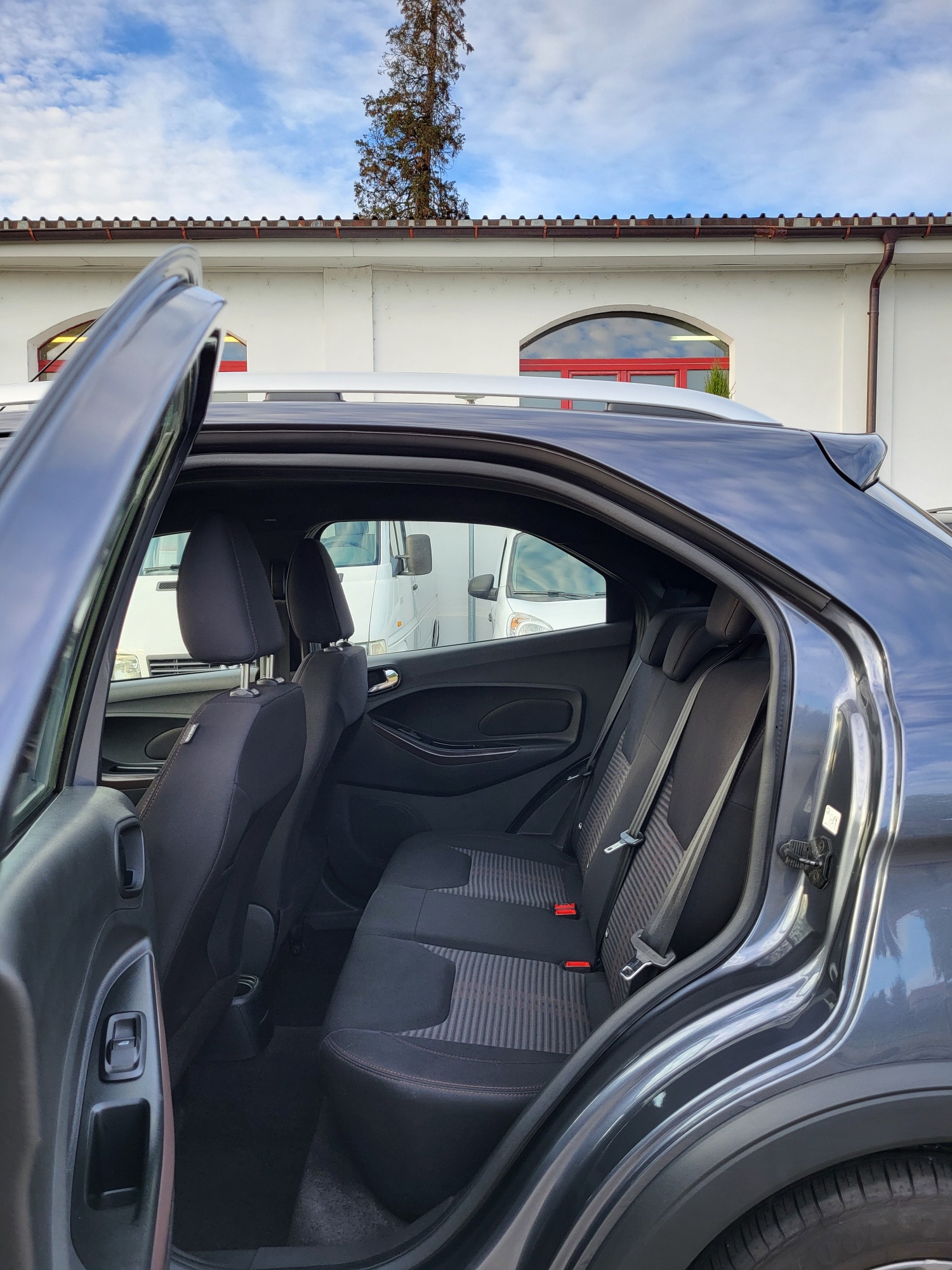 FORD KA+ 1.2 Ti-VCT Active-image-12