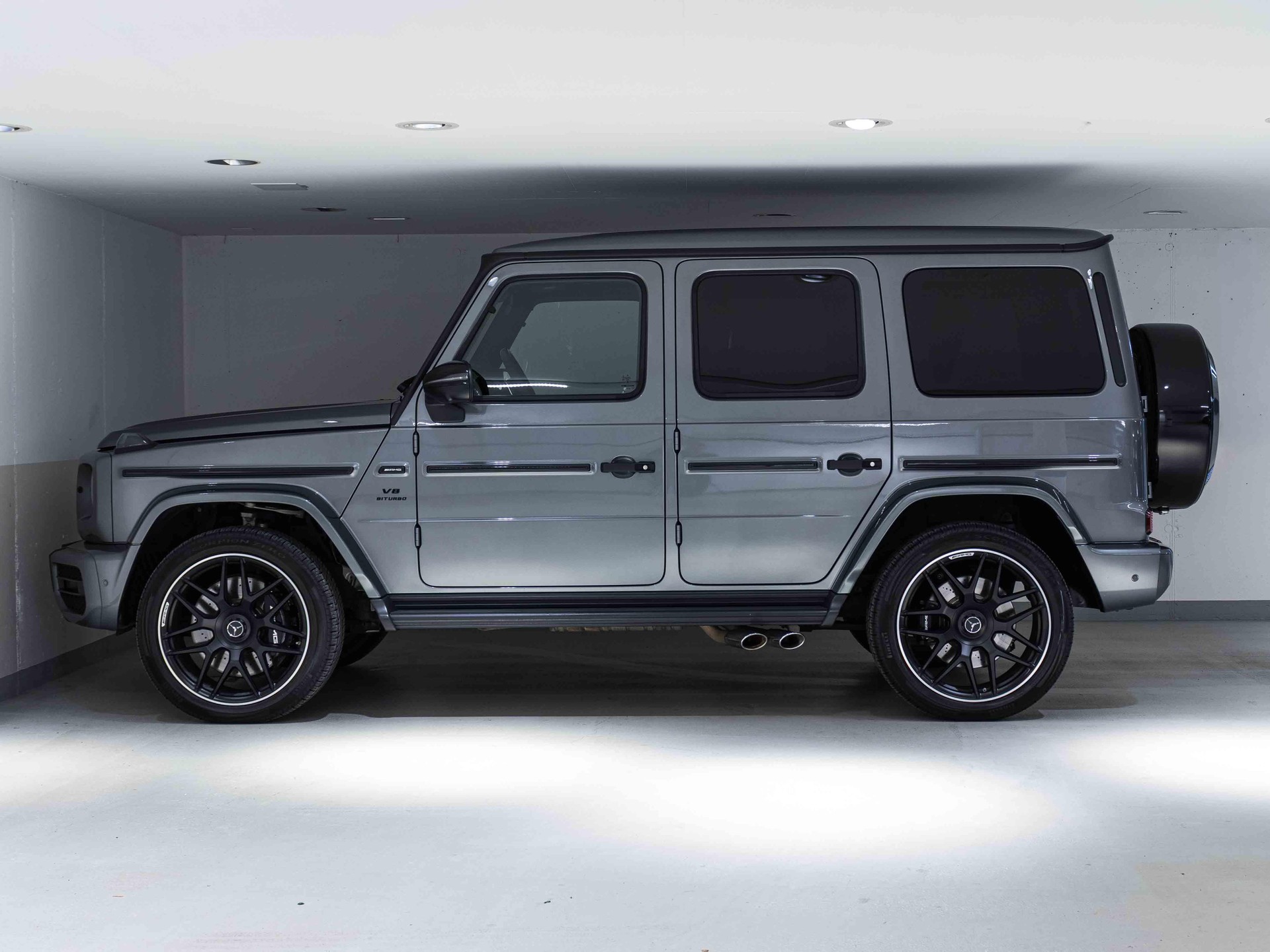 MERCEDES-BENZ G 63 AMG-image-4