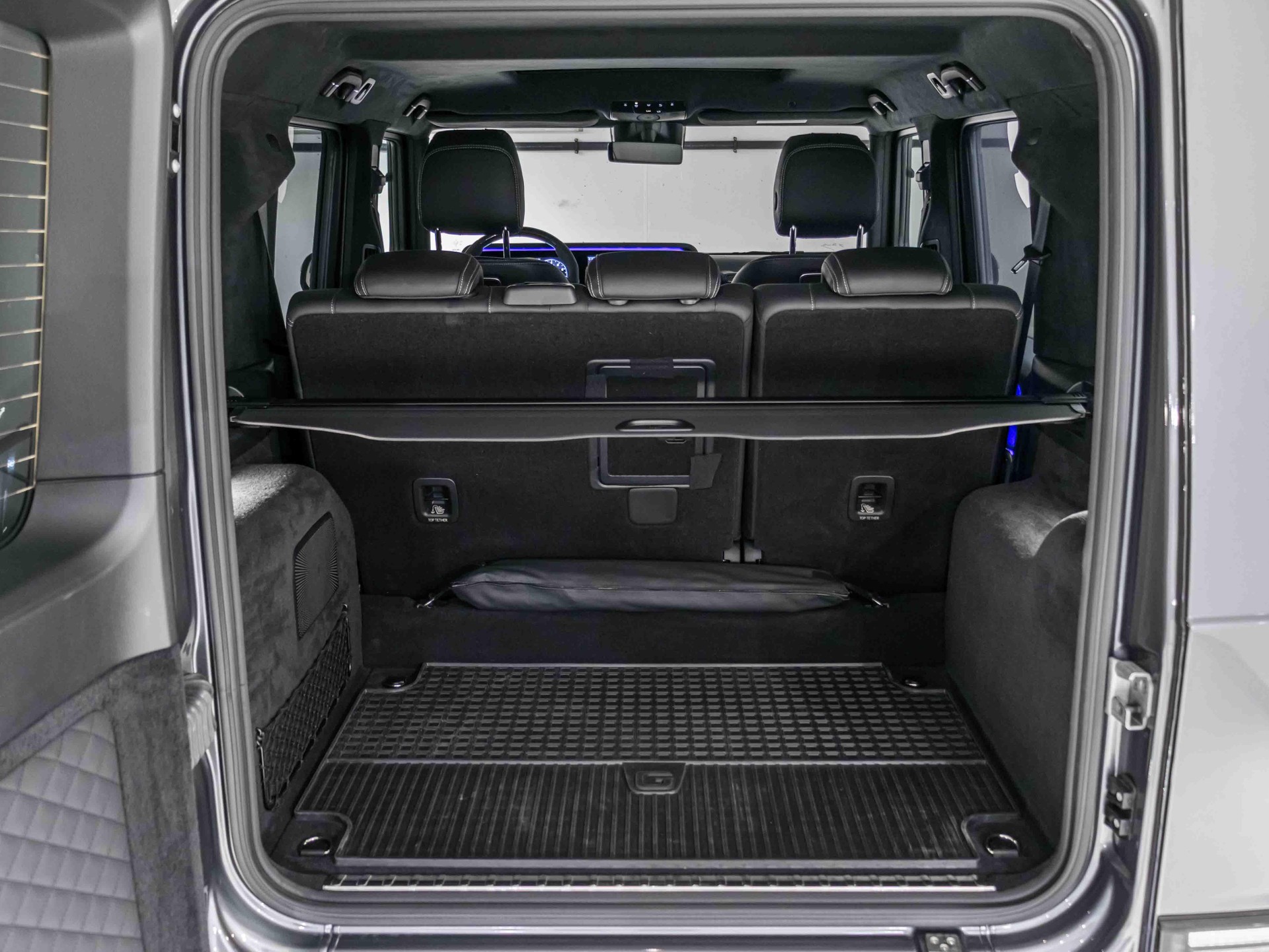 MERCEDES-BENZ G 63 AMG-image-13