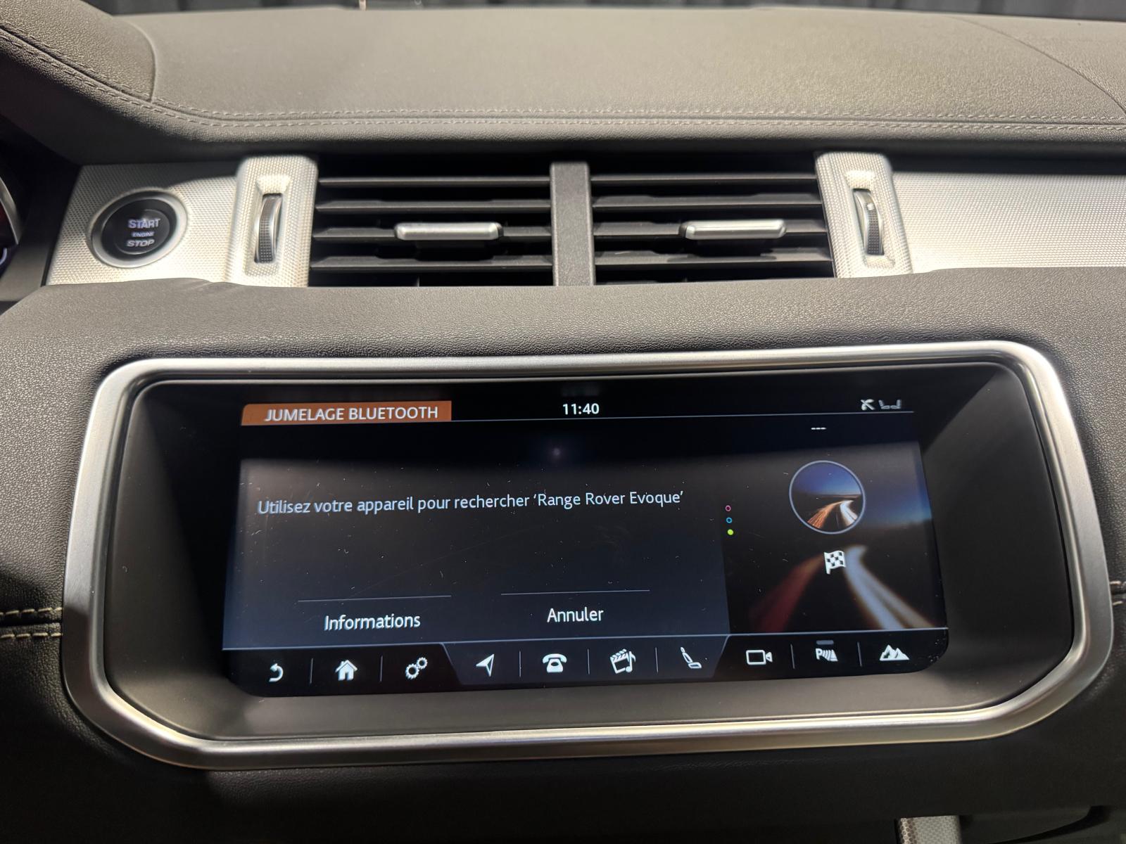 LAND ROVER Range Rover Evoque Convert. 2.0 Si4 SE Dynamic AT9-image-19
