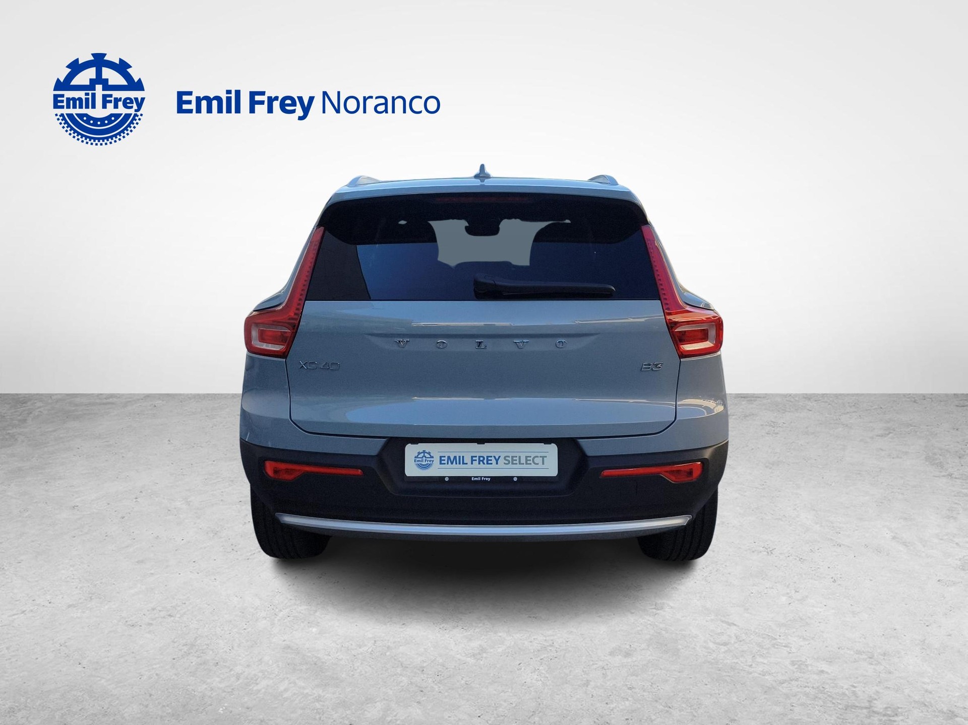 VOLVO XC40 2.0 B3 MH Core - Pneumatici invernali inclusi-image-3