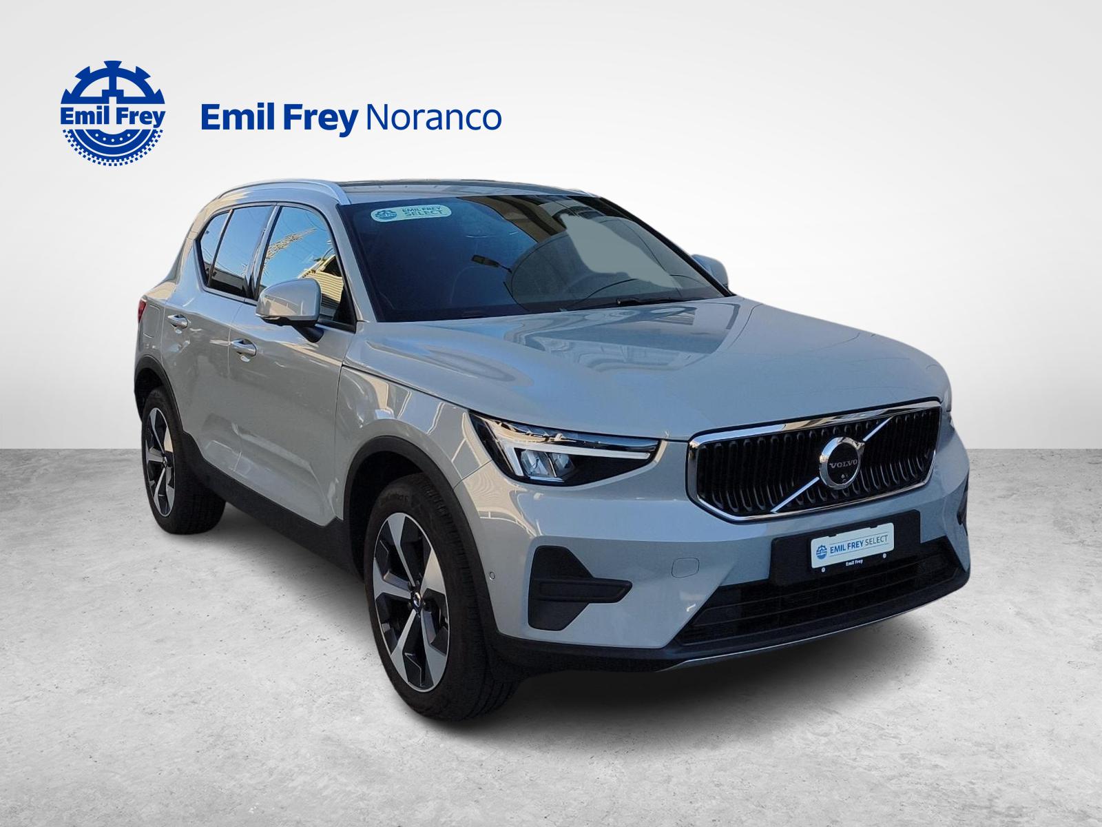 VOLVO XC40 2.0 B3 MH Core - Pneumatici invernali inclusi-image-6