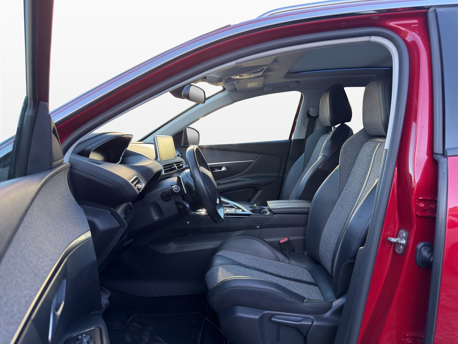 PEUGEOT 3008 1.6 THP Allure EAT-image-8