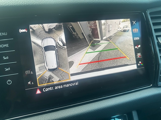SKODA Kodiaq 2.0 TSI 4x4 SportLine-image-24