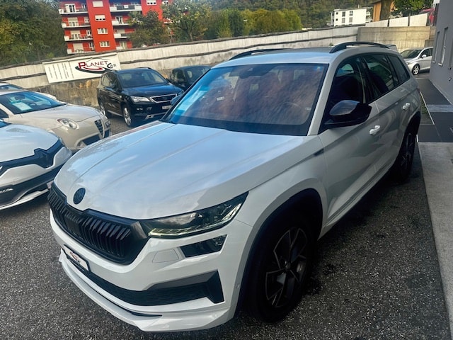SKODA Kodiaq 2.0 TSI 4x4 SportLine-image-8